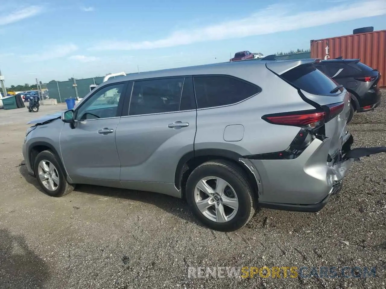 2 fotografías del automóvil dañado 5TDKDRAH6PS041875 TOYOTA HIGHLANDER 2023
