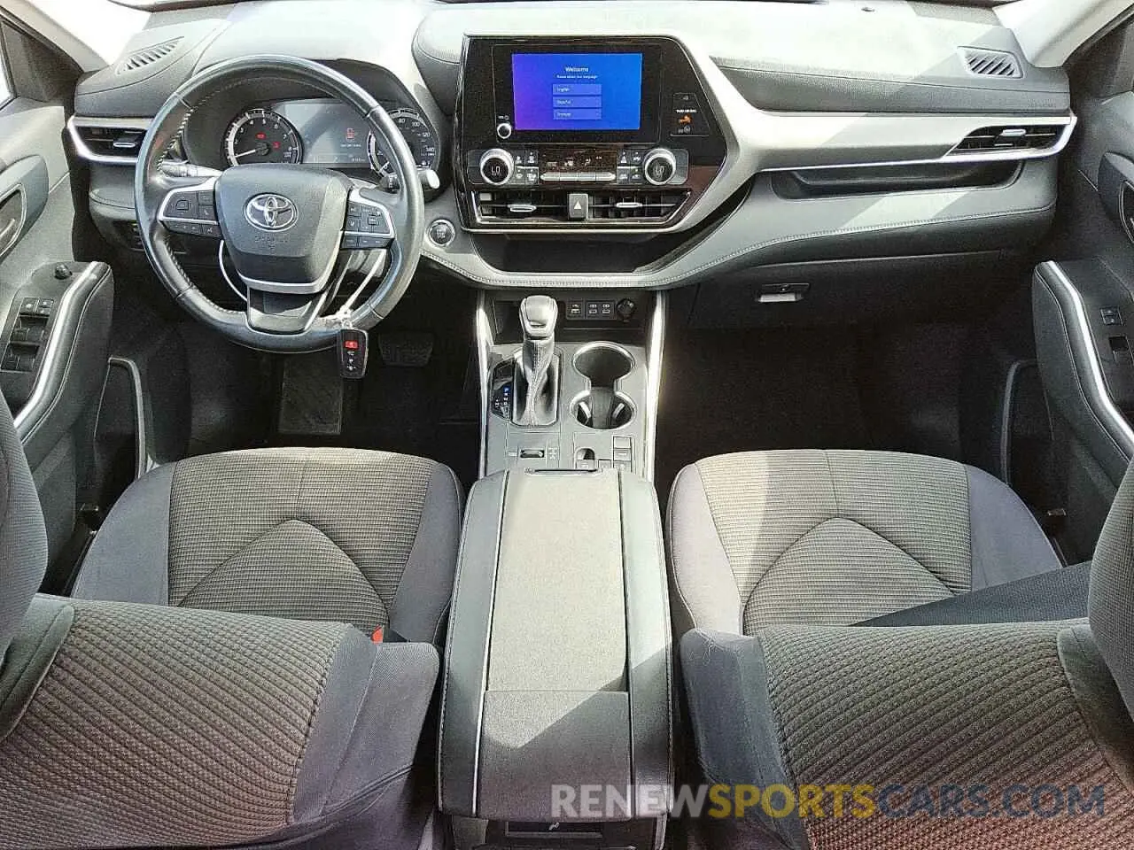 8 fotografías del automóvil dañado 5TDKDRAH6PS501987 TOYOTA HIGHLANDER 2023