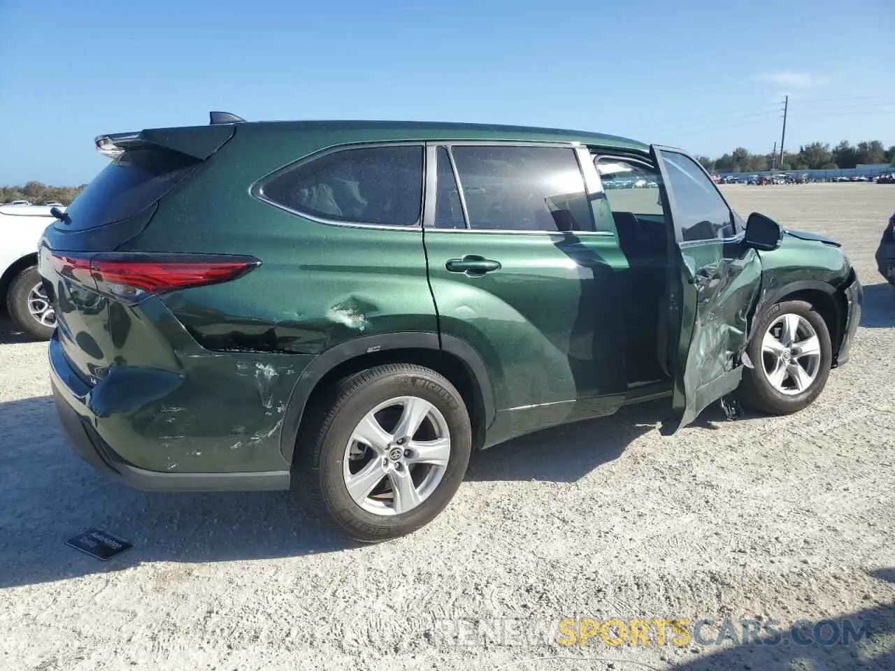 3 fotografías del automóvil dañado 5TDKDRAH6PS509717 TOYOTA HIGHLANDER 2023