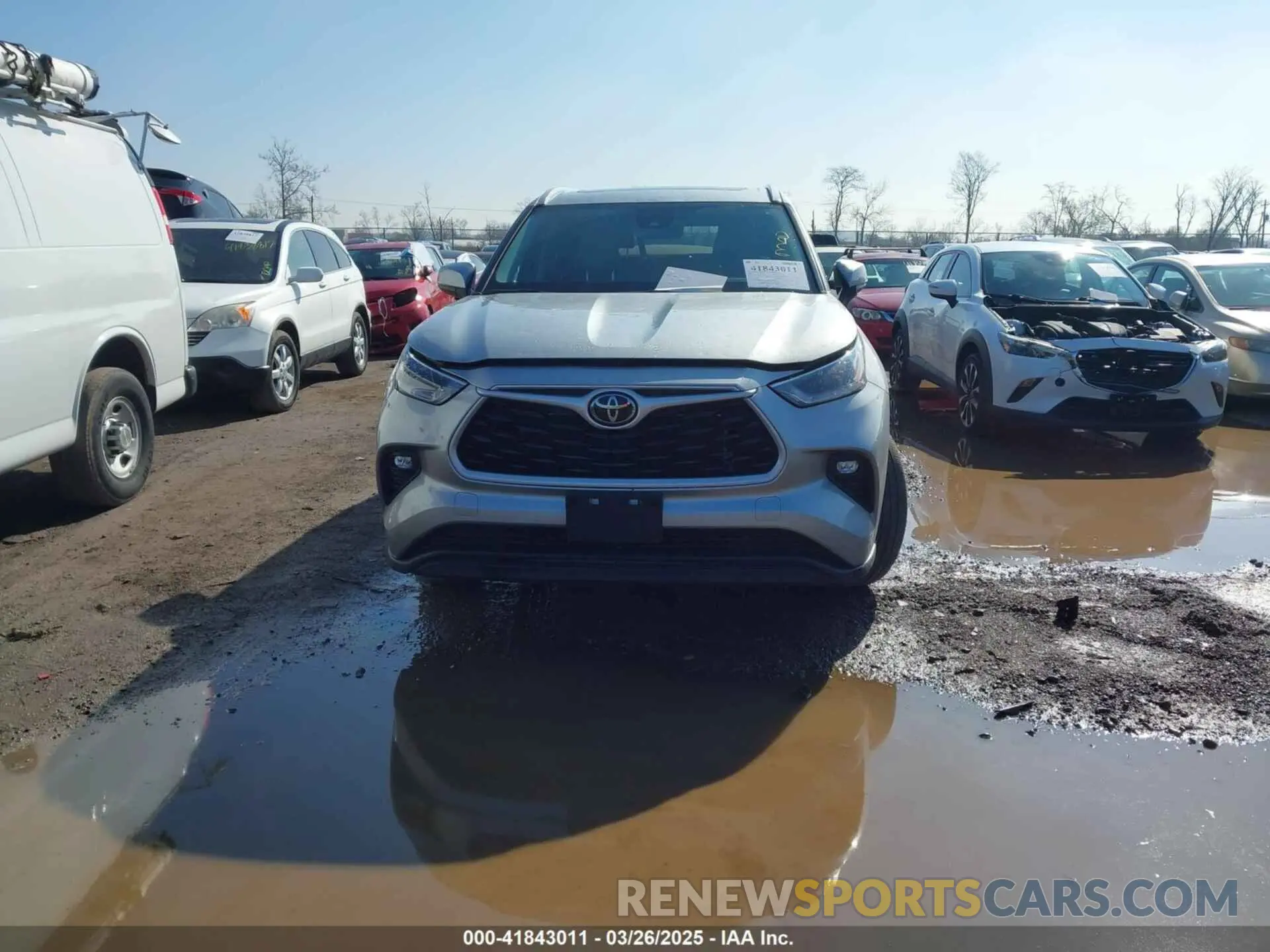 12 fotografías del automóvil dañado 5TDKDRAH6PS526744 TOYOTA HIGHLANDER 2023