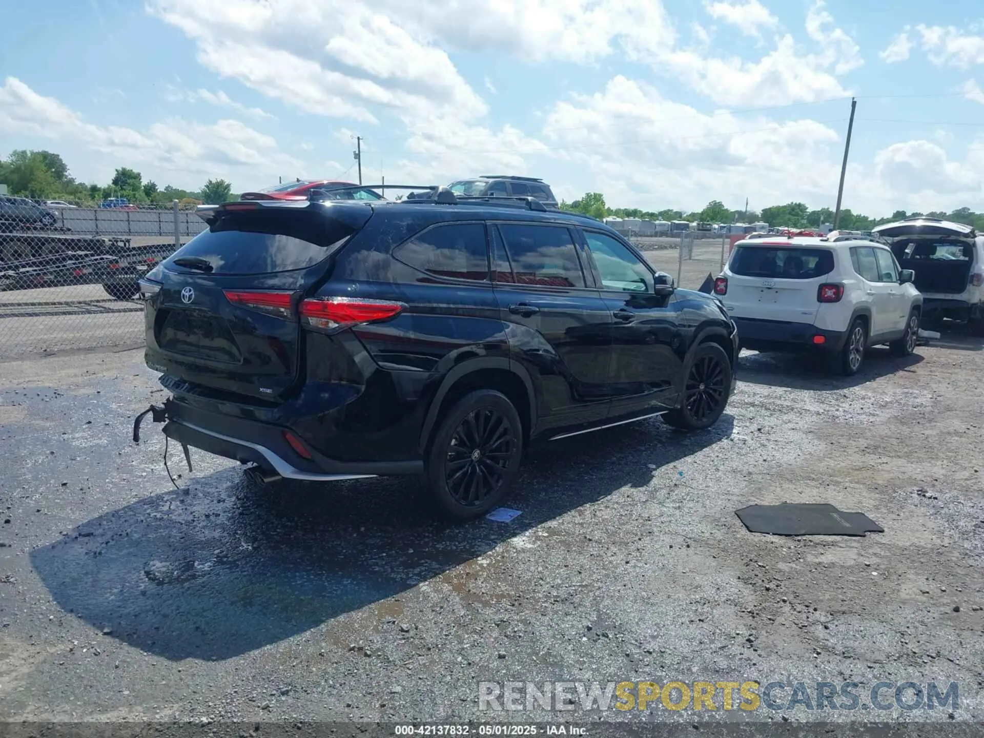 4 fotografías del automóvil dañado 5TDKDRAH7PS020856 TOYOTA HIGHLANDER 2023
