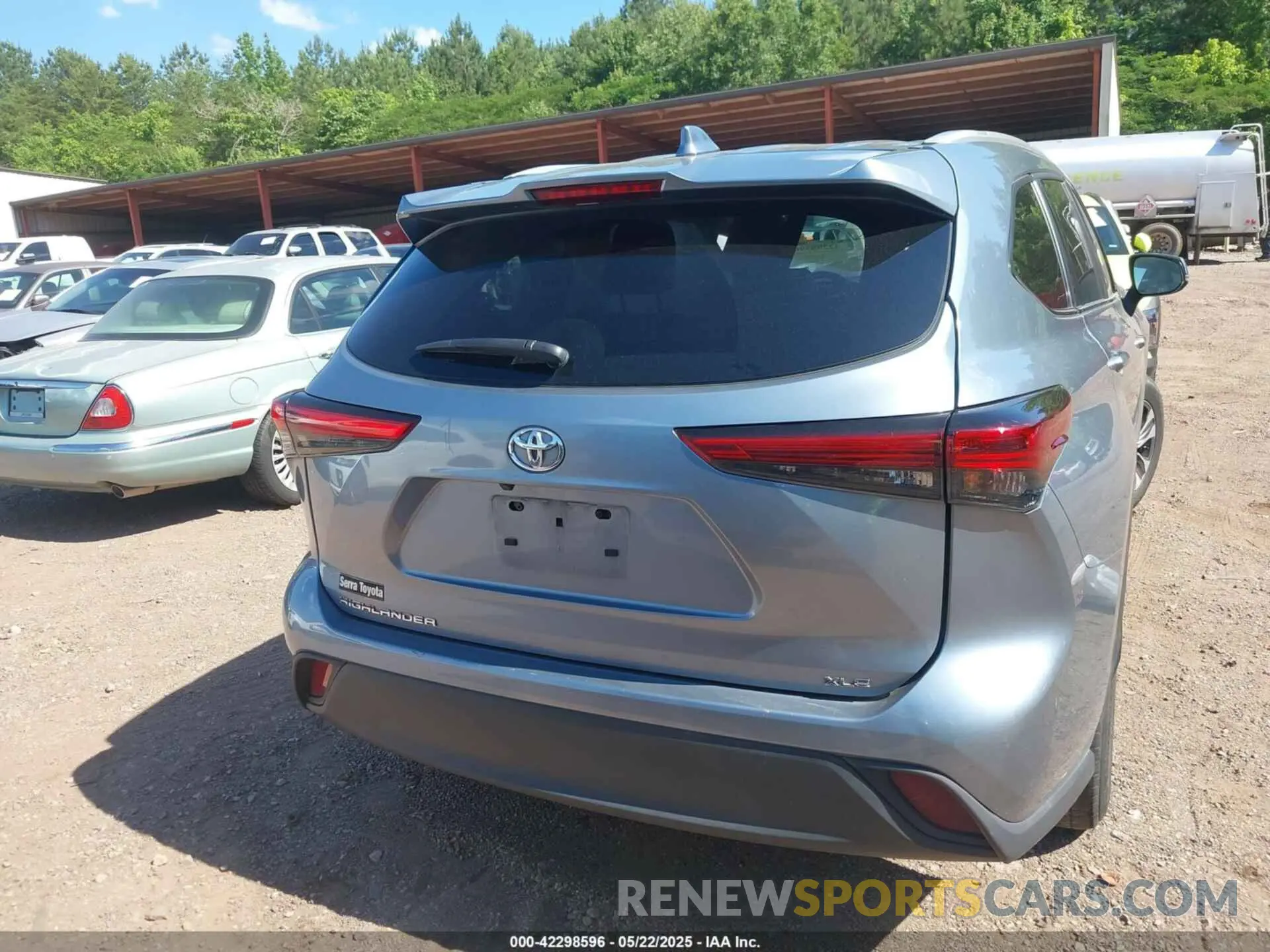 16 fotografías del automóvil dañado 5TDKDRAH7PS038449 TOYOTA HIGHLANDER 2023