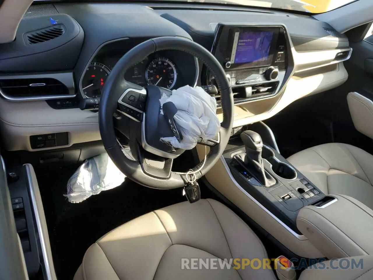 8 fotografías del automóvil dañado 5TDKDRAH7PS039200 TOYOTA HIGHLANDER 2023