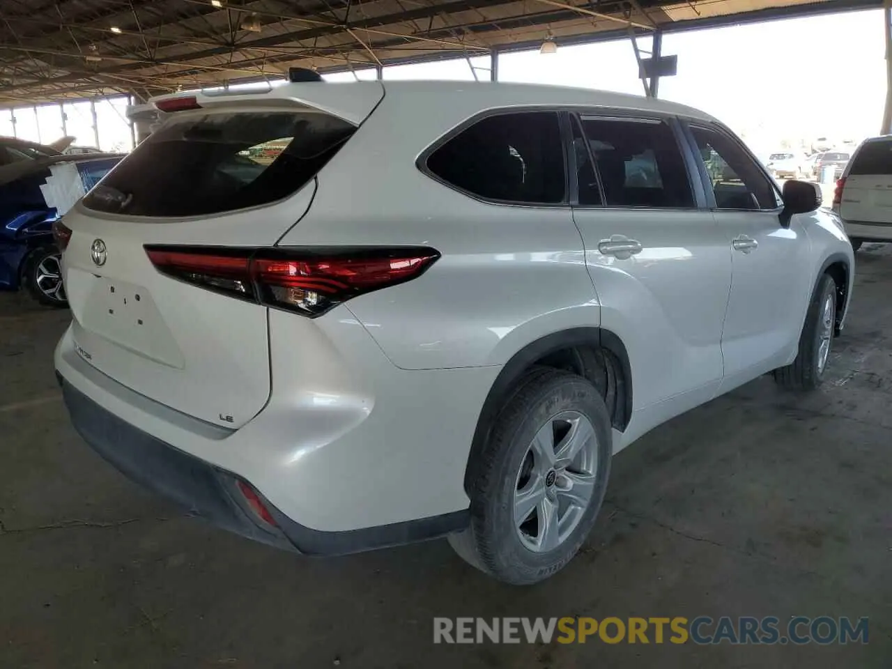 3 fotografías del automóvil dañado 5TDKDRAH7PS040945 TOYOTA HIGHLANDER 2023