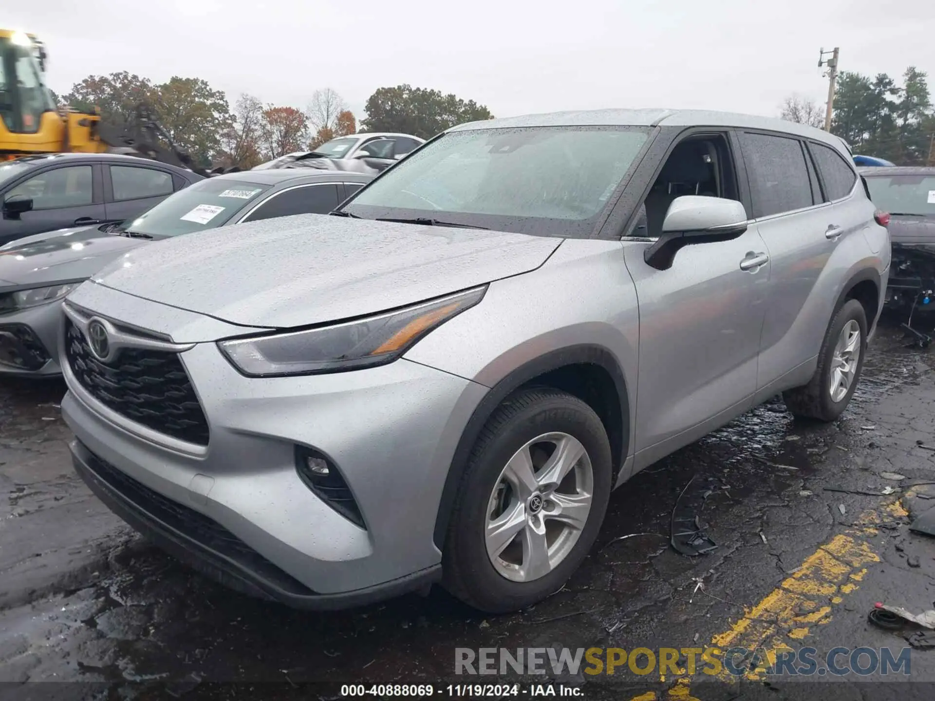 2 fotografías del automóvil dañado 5TDKDRAH7PS504171 TOYOTA HIGHLANDER 2023