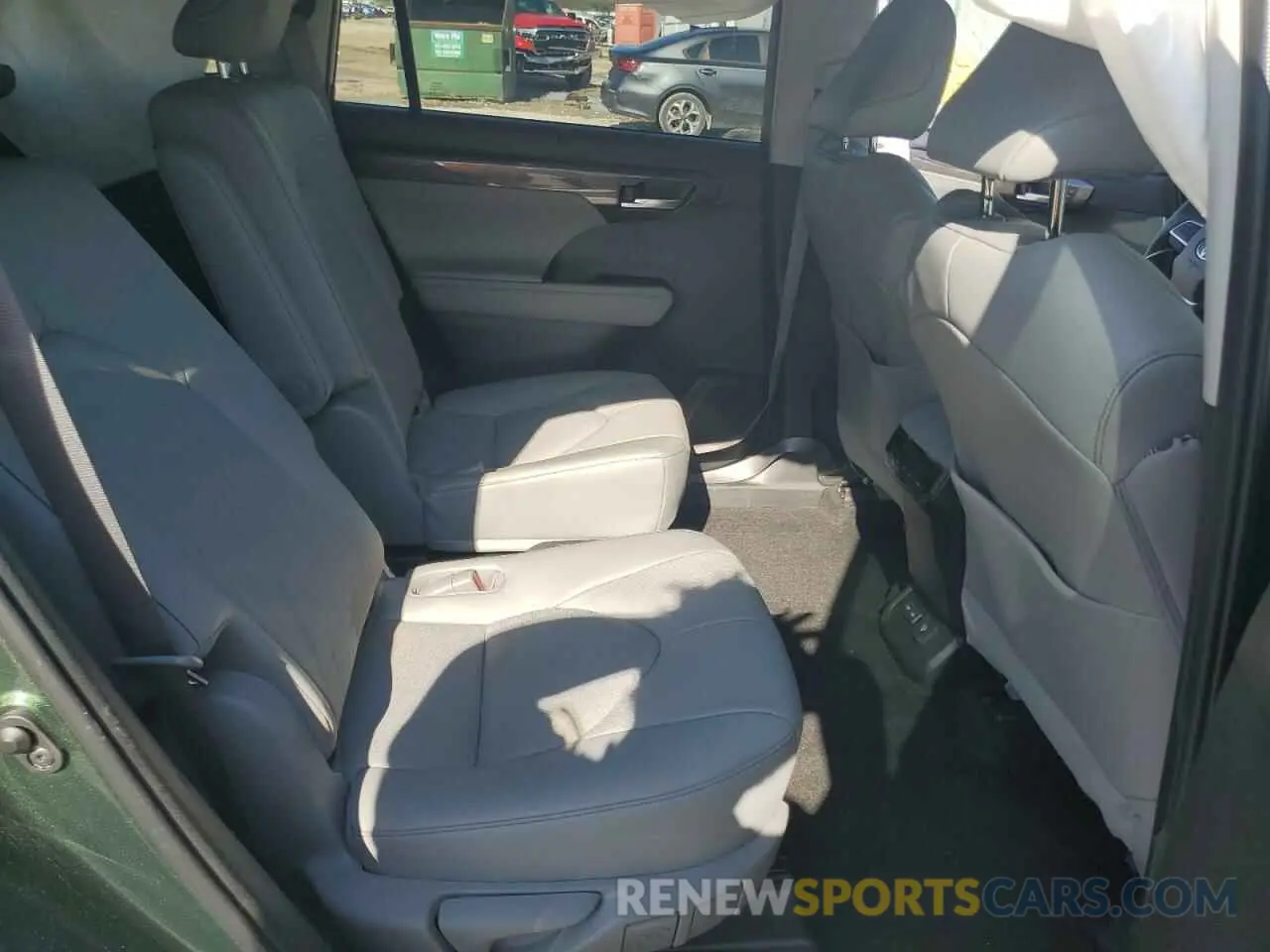 11 fotografías del automóvil dañado 5TDKDRAH7PS505658 TOYOTA HIGHLANDER 2023