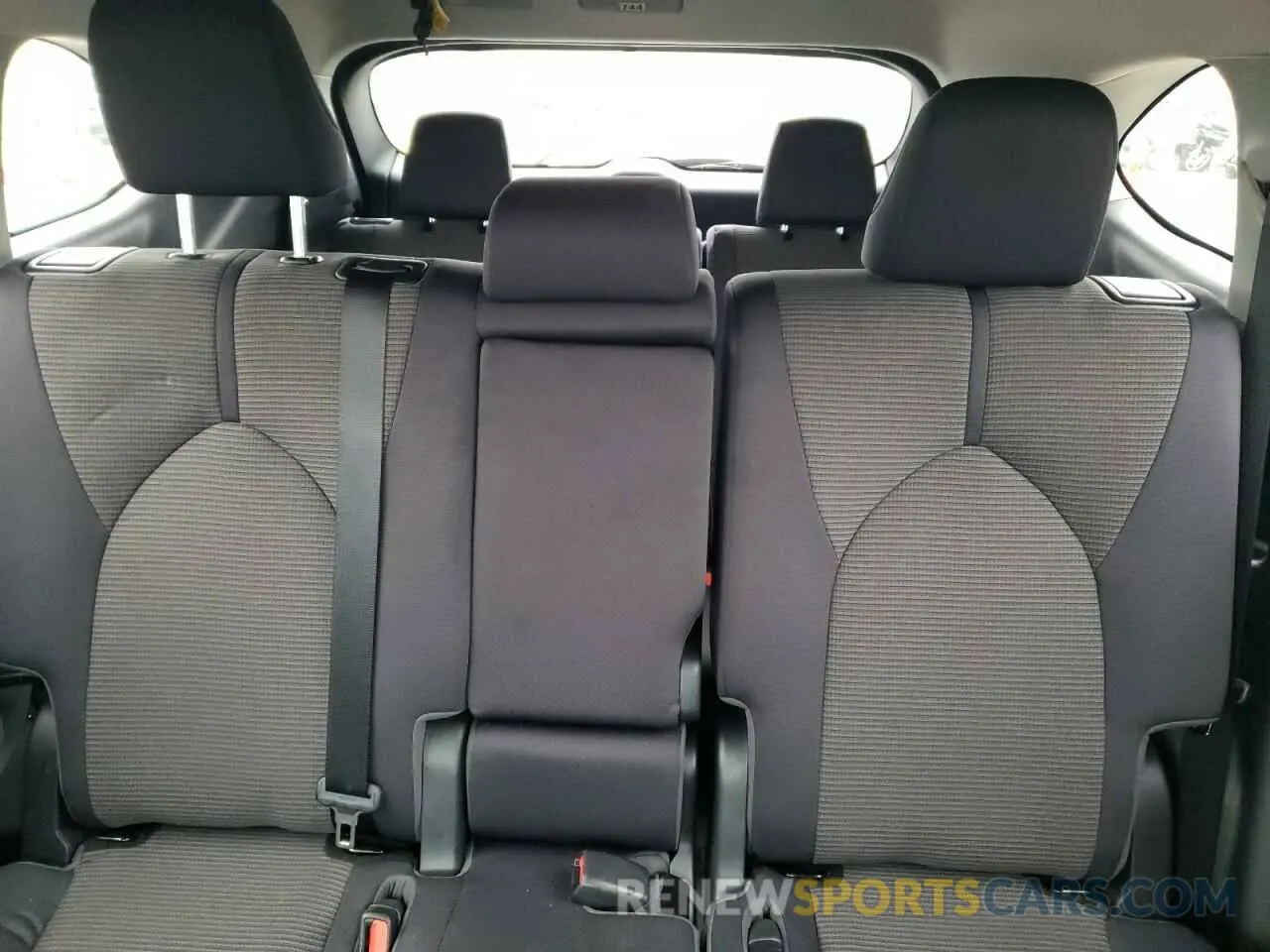 10 fotografías del automóvil dañado 5TDKDRAH7PS510326 TOYOTA HIGHLANDER 2023