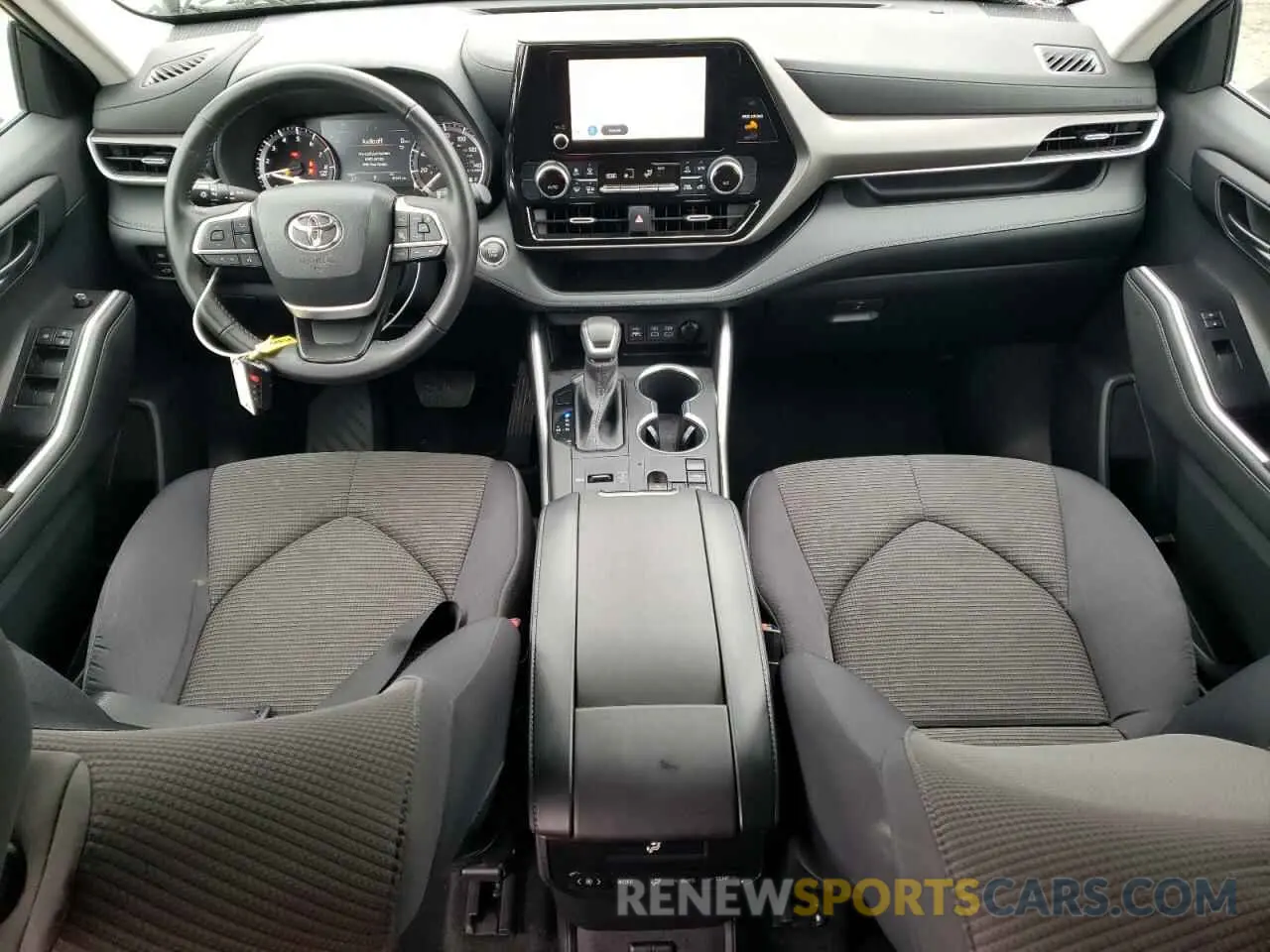 8 fotografías del automóvil dañado 5TDKDRAH7PS510326 TOYOTA HIGHLANDER 2023