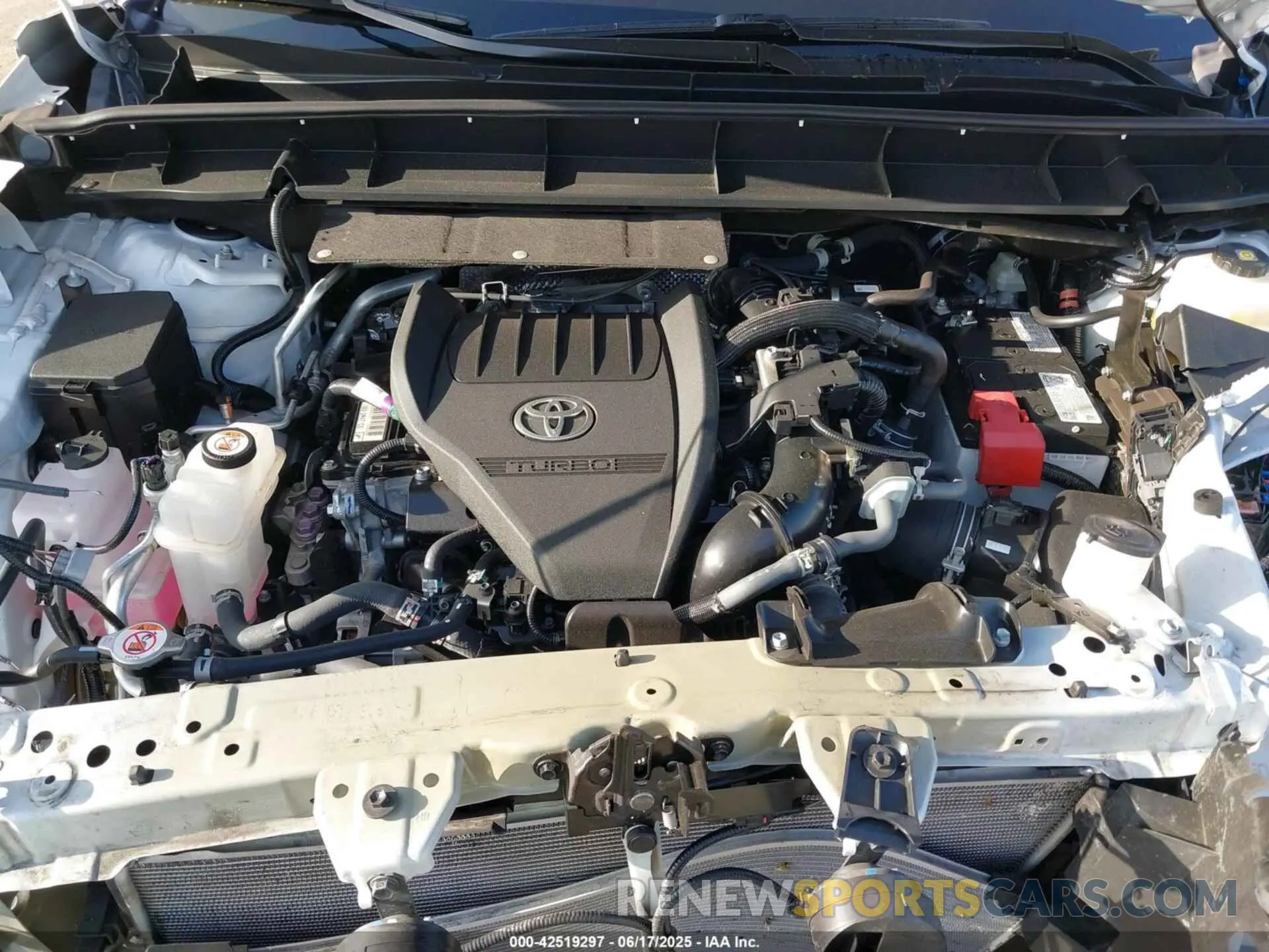 10 fotografías del automóvil dañado 5TDKDRAH7PS519611 TOYOTA HIGHLANDER 2023