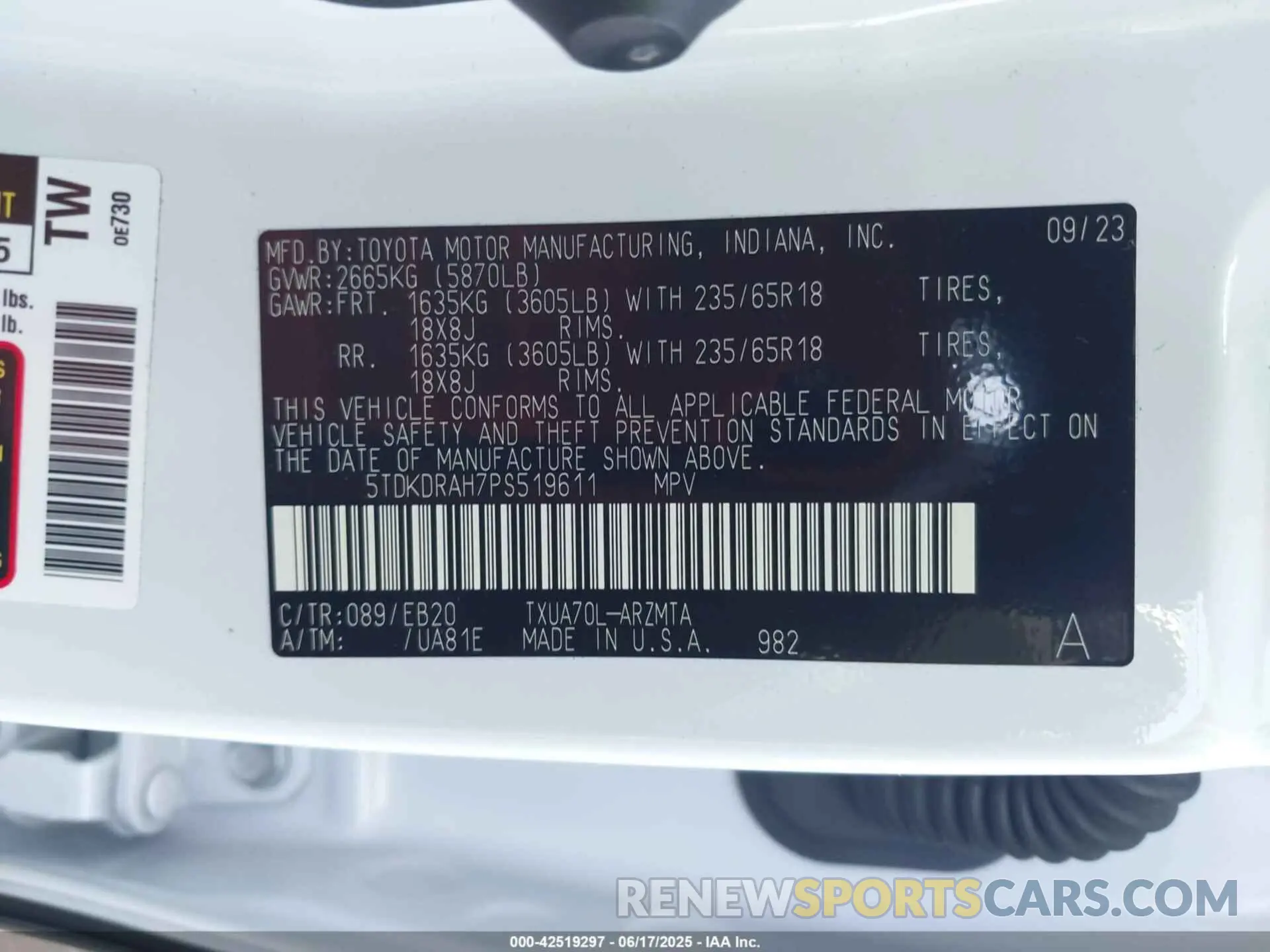 9 fotografías del automóvil dañado 5TDKDRAH7PS519611 TOYOTA HIGHLANDER 2023