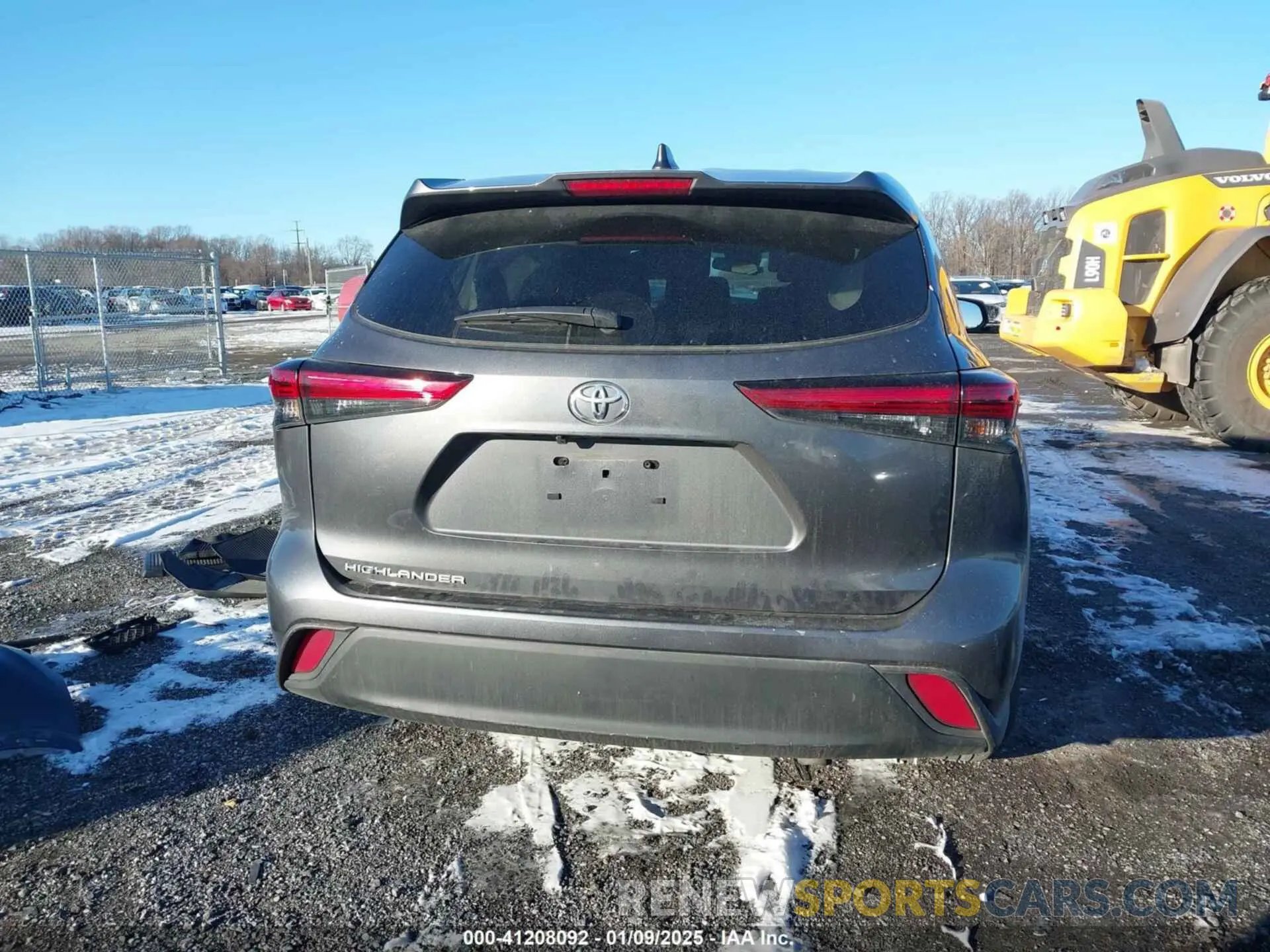 16 fotografías del automóvil dañado 5TDKDRAH7PS526400 TOYOTA HIGHLANDER 2023