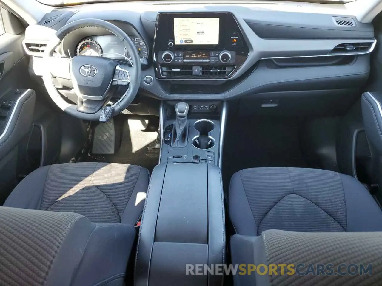 8 fotografías del automóvil dañado 5TDKDRAH8PS008022 TOYOTA HIGHLANDER 2023