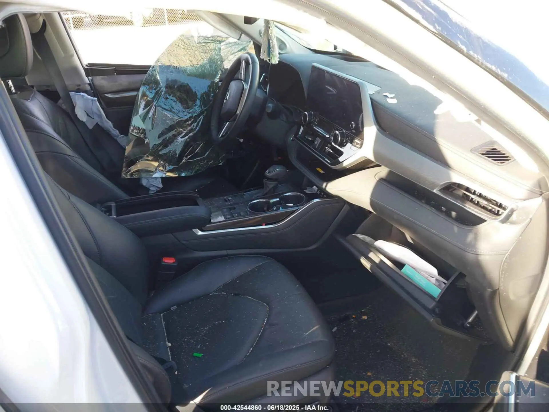 5 fotografías del automóvil dañado 5TDKDRAH8PS009638 TOYOTA HIGHLANDER 2023