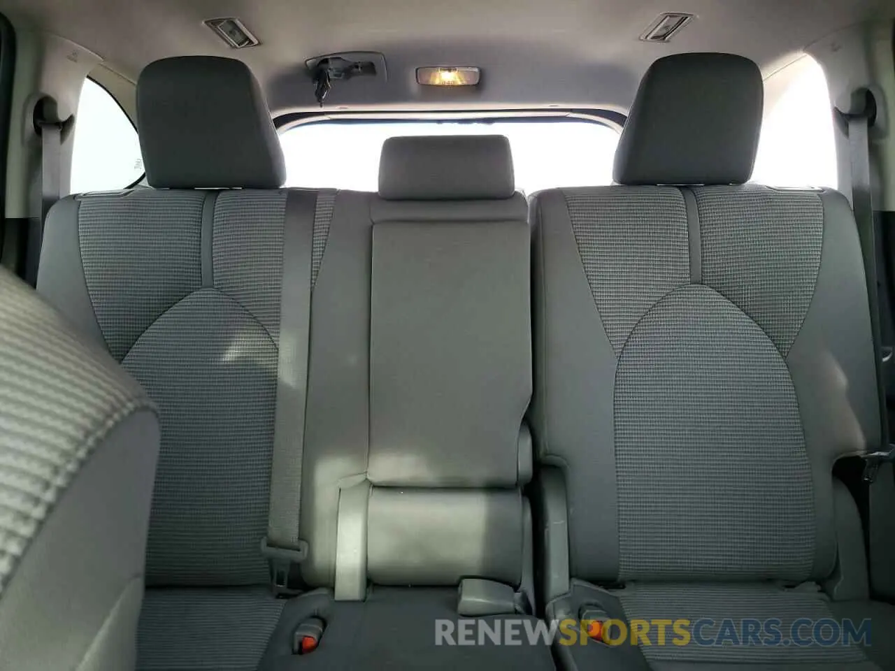 10 fotografías del automóvil dañado 5TDKDRAH8PS015259 TOYOTA HIGHLANDER 2023