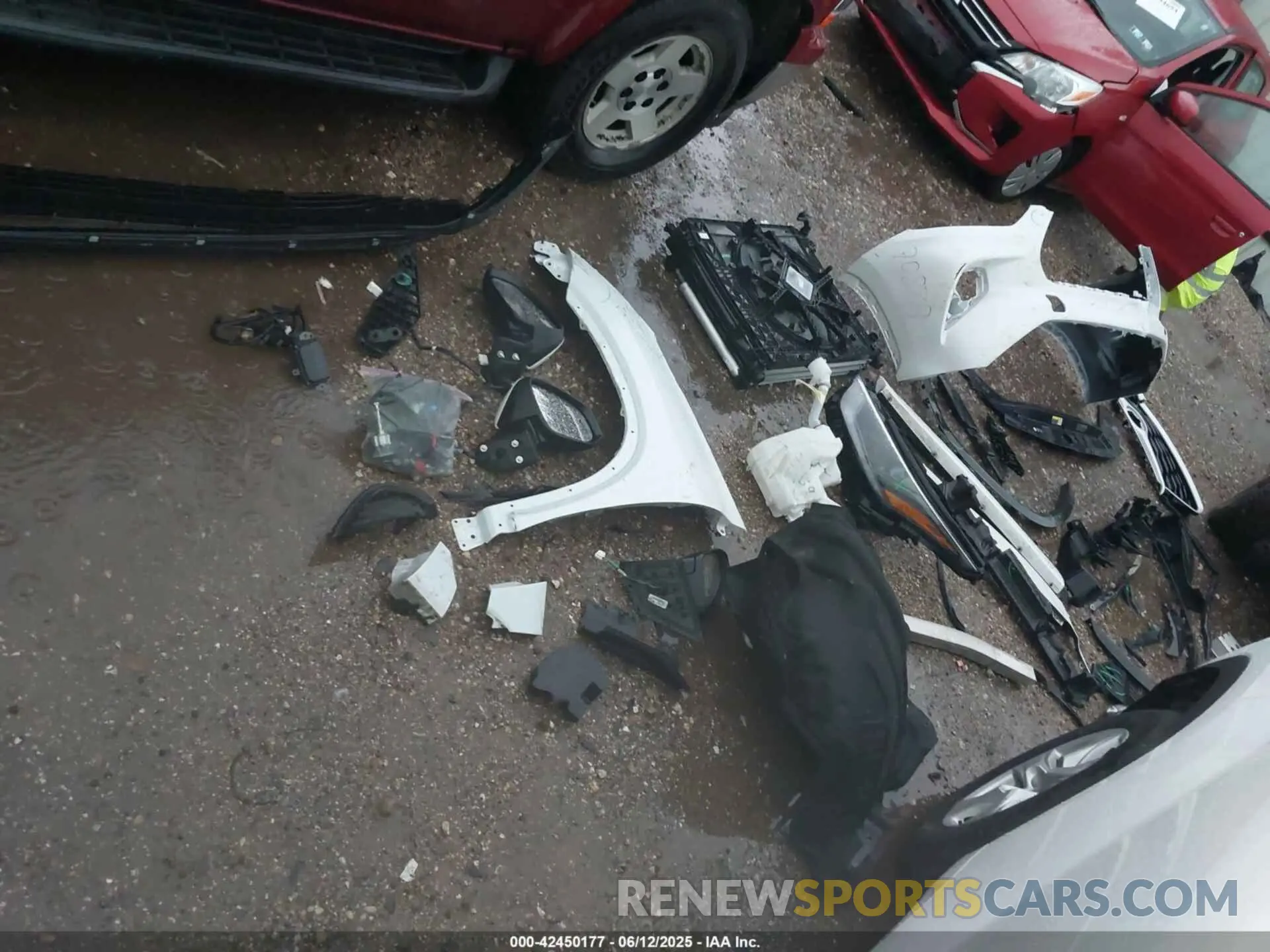 12 fotografías del automóvil dañado 5TDKDRAH8PS022728 TOYOTA HIGHLANDER 2023