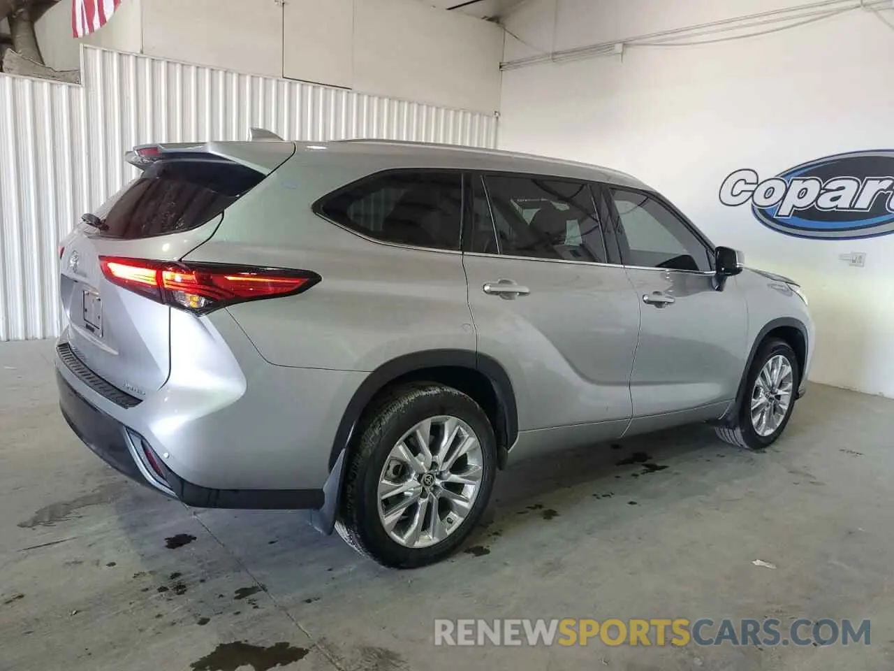 3 fotografías del automóvil dañado 5TDKDRAH8PS025662 TOYOTA HIGHLANDER 2023