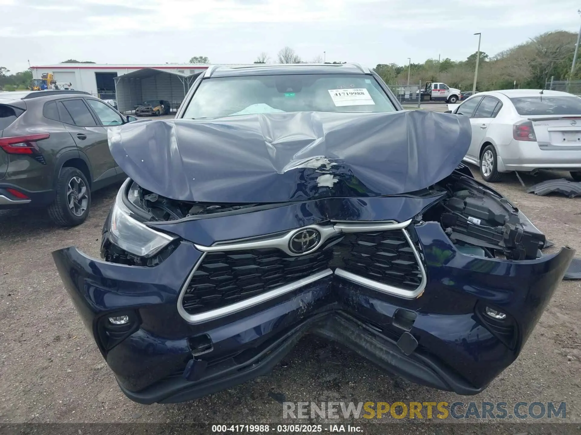 12 fotografías del automóvil dañado 5TDKDRAH8PS045667 TOYOTA HIGHLANDER 2023