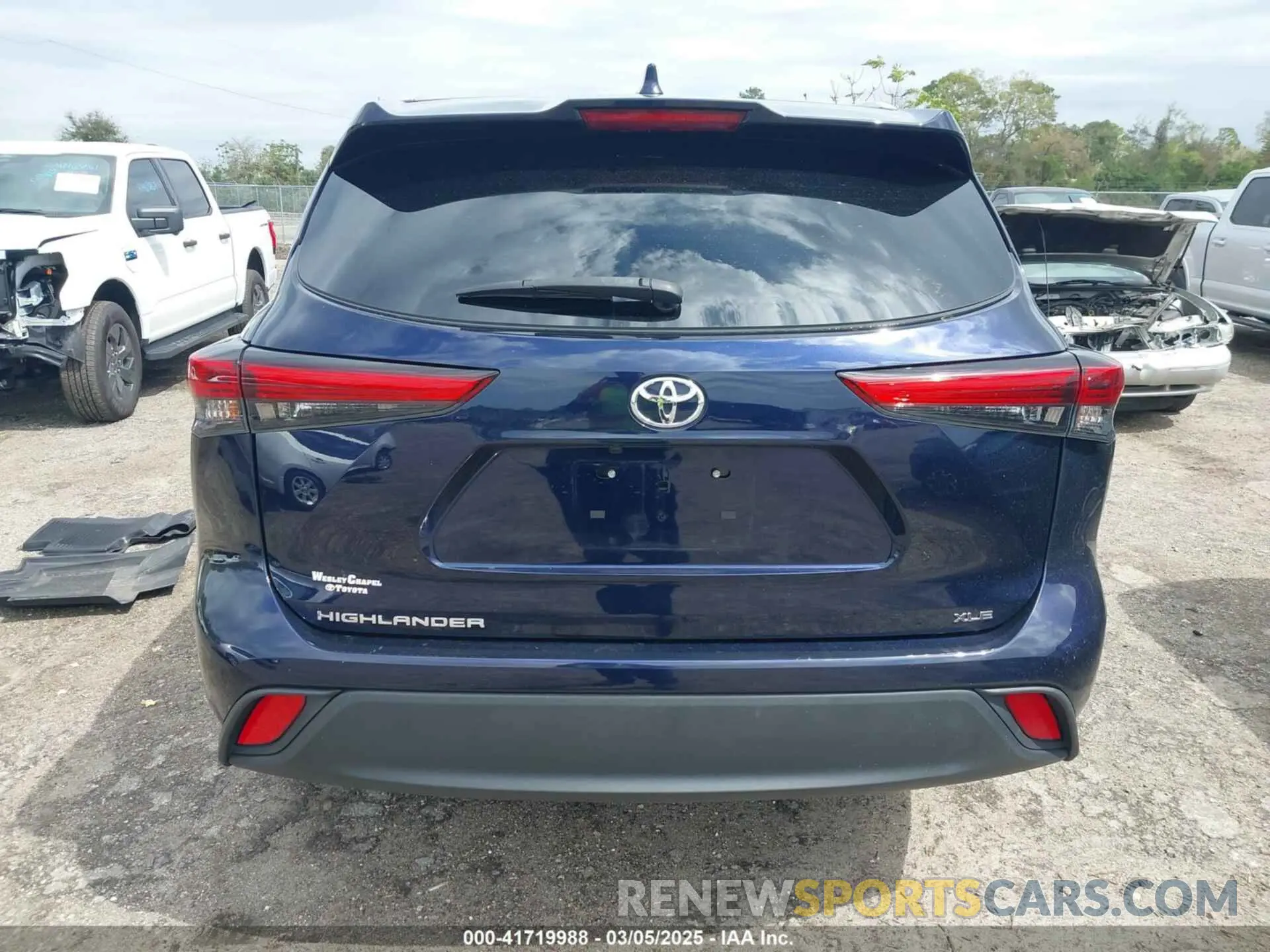 16 fotografías del automóvil dañado 5TDKDRAH8PS045667 TOYOTA HIGHLANDER 2023