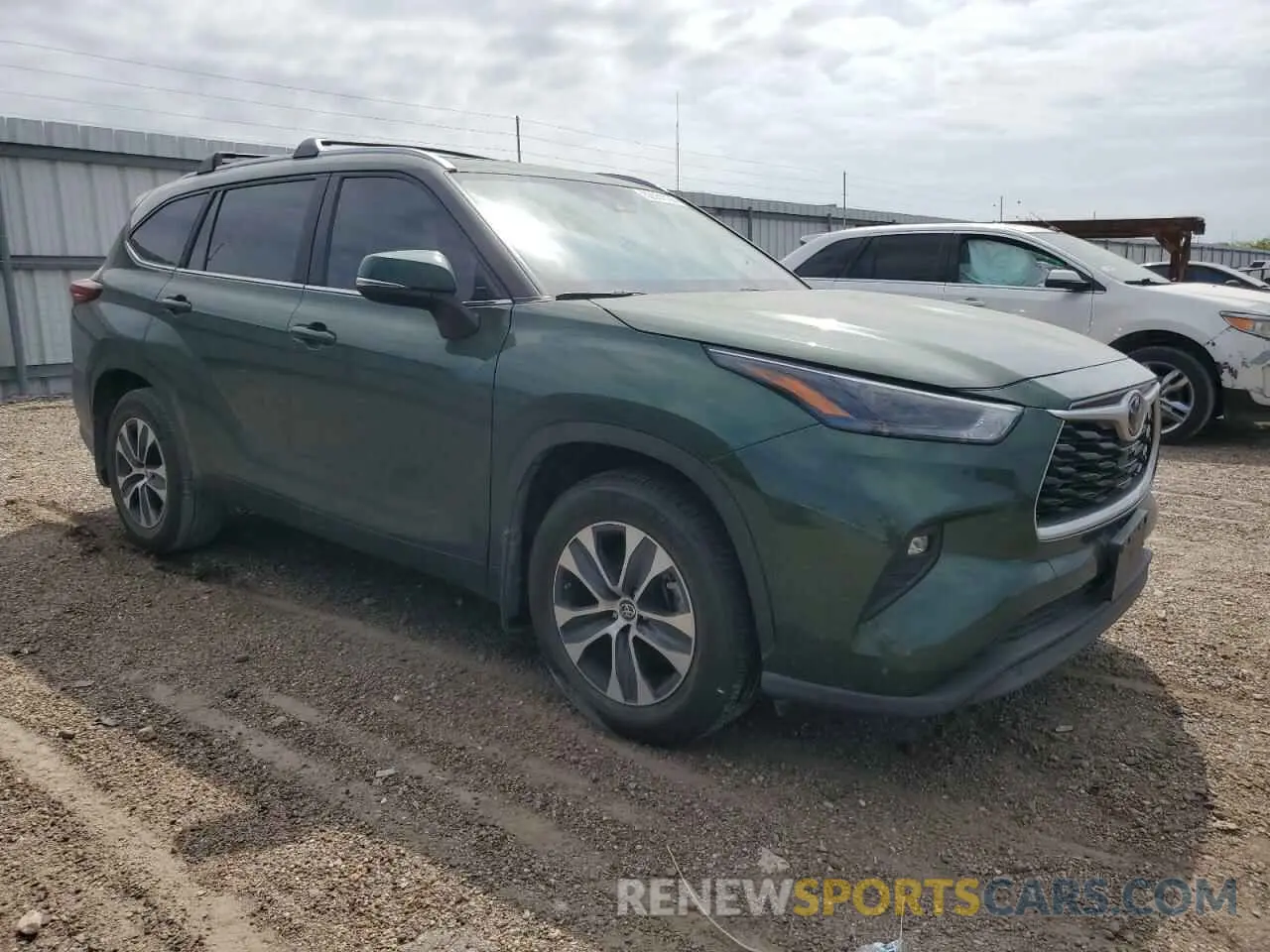 4 fotografías del automóvil dañado 5TDKDRAH8PS501568 TOYOTA HIGHLANDER 2023
