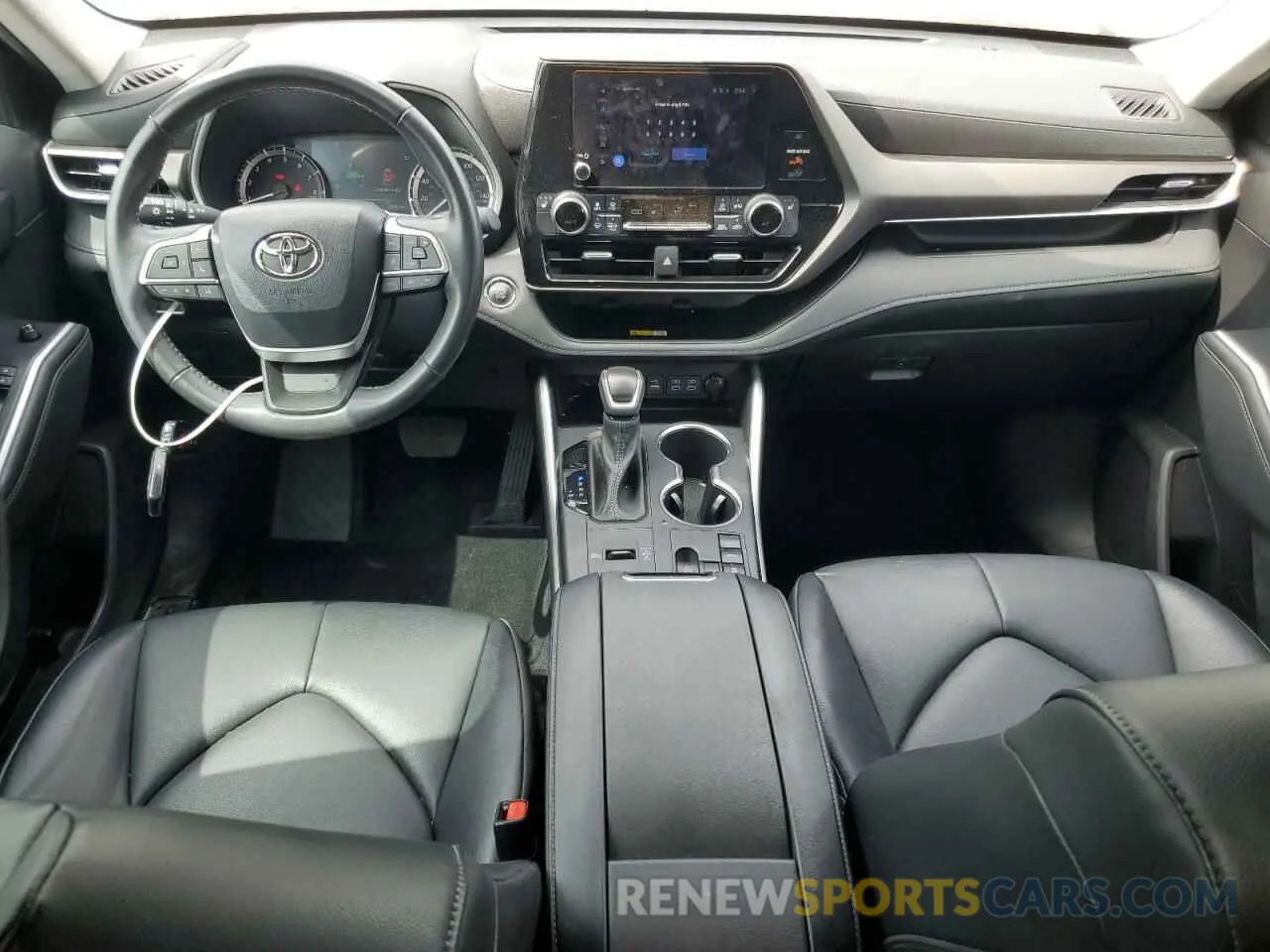 8 fotografías del automóvil dañado 5TDKDRAH8PS501568 TOYOTA HIGHLANDER 2023