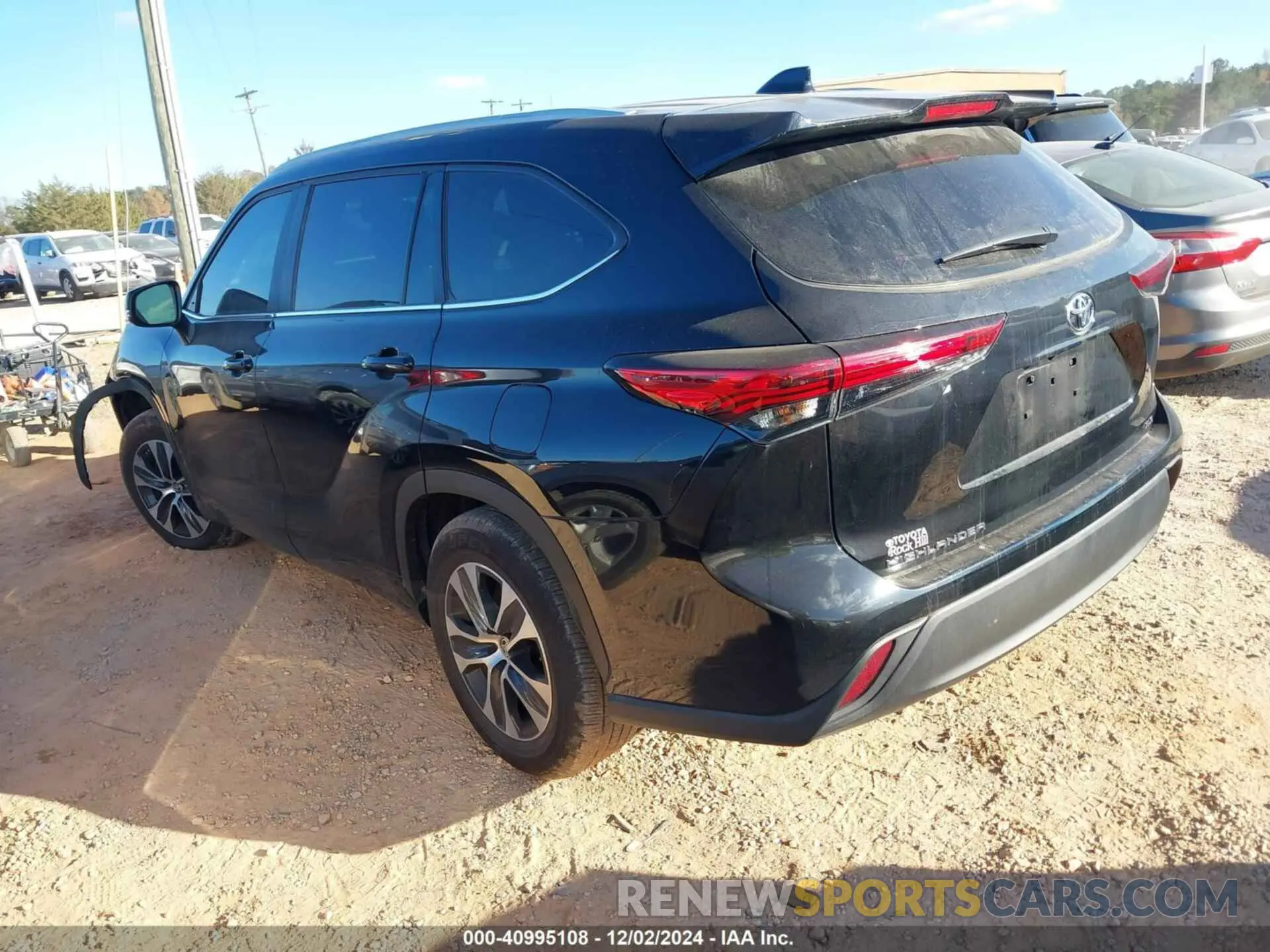 3 fotografías del automóvil dañado 5TDKDRAH8PS521089 TOYOTA HIGHLANDER 2023