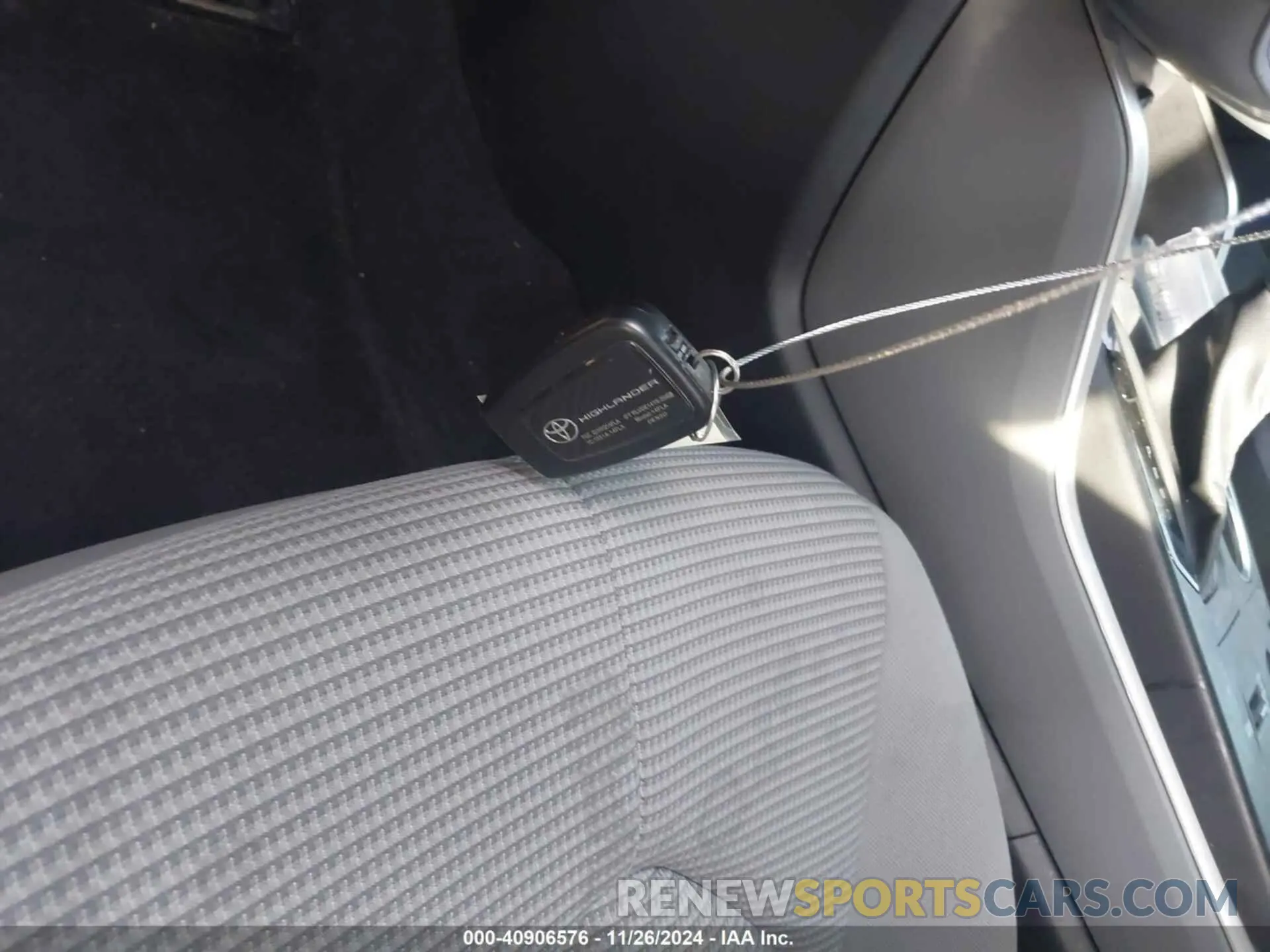 11 fotografías del automóvil dañado 5TDKDRAH9PS045905 TOYOTA HIGHLANDER 2023