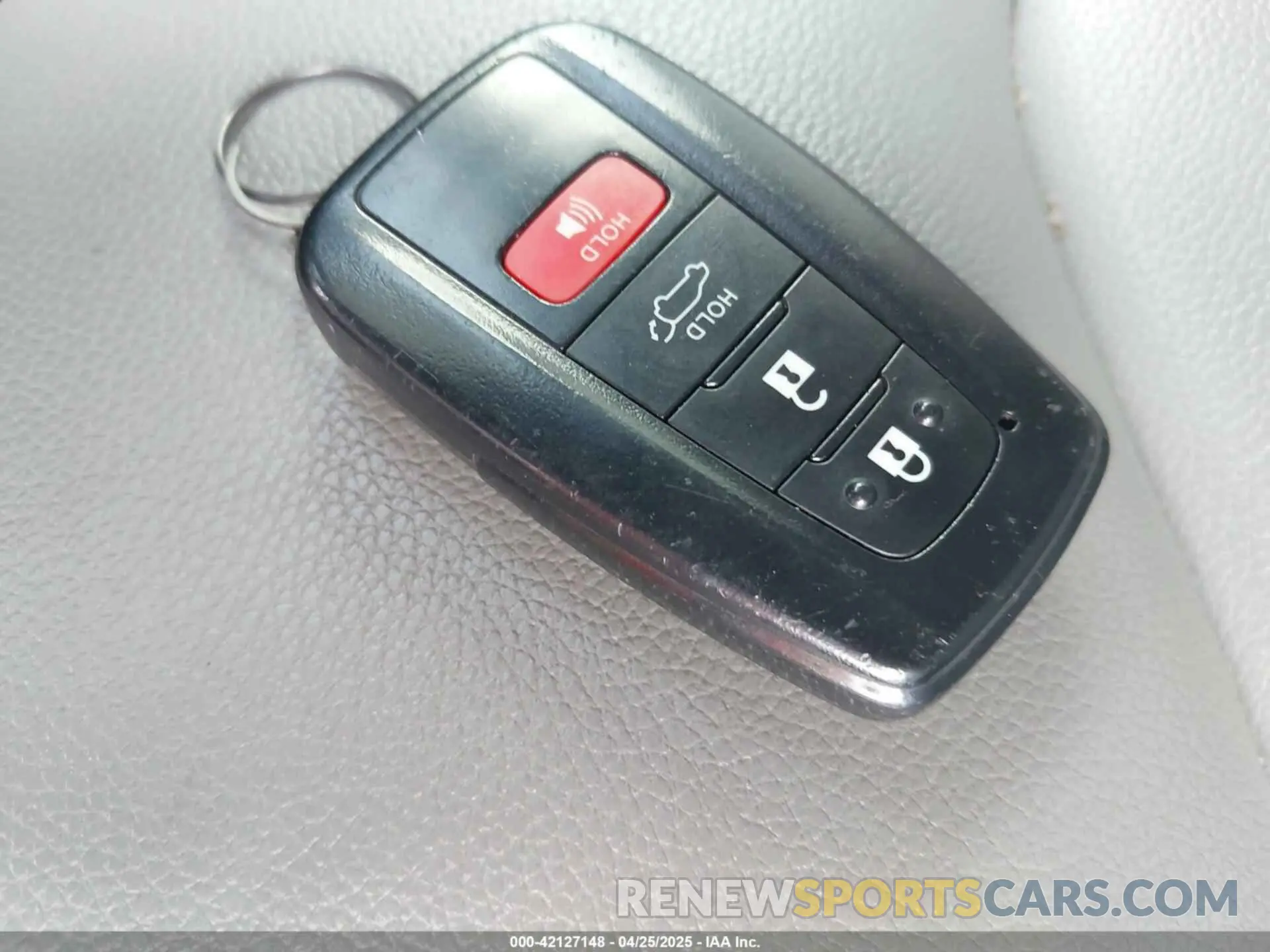 11 fotografías del automóvil dañado 5TDKDRAH9PS504169 TOYOTA HIGHLANDER 2023