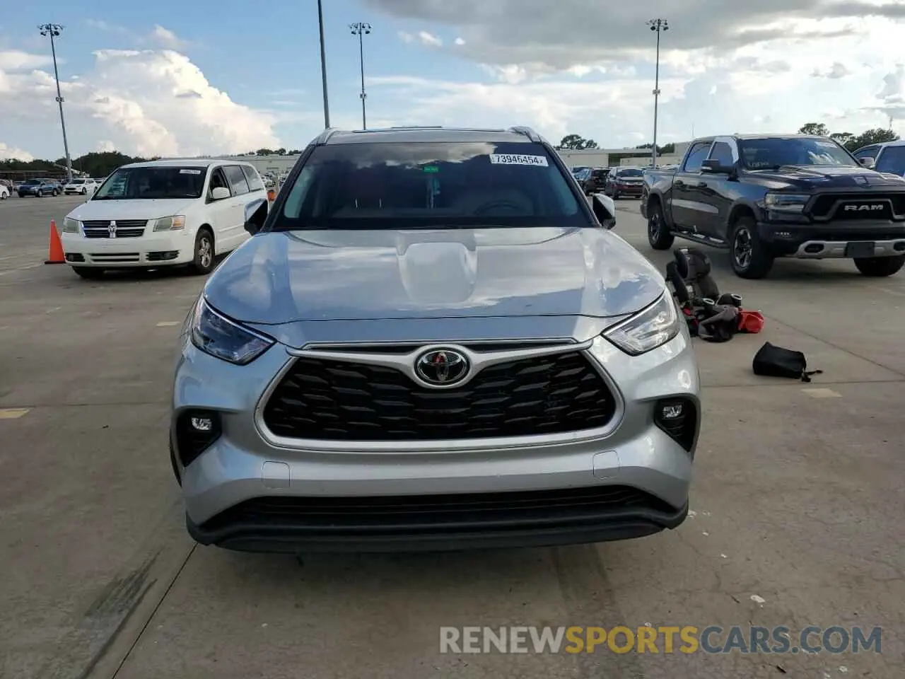 5 fotografías del automóvil dañado 5TDKDRAHXPS006756 TOYOTA HIGHLANDER 2023
