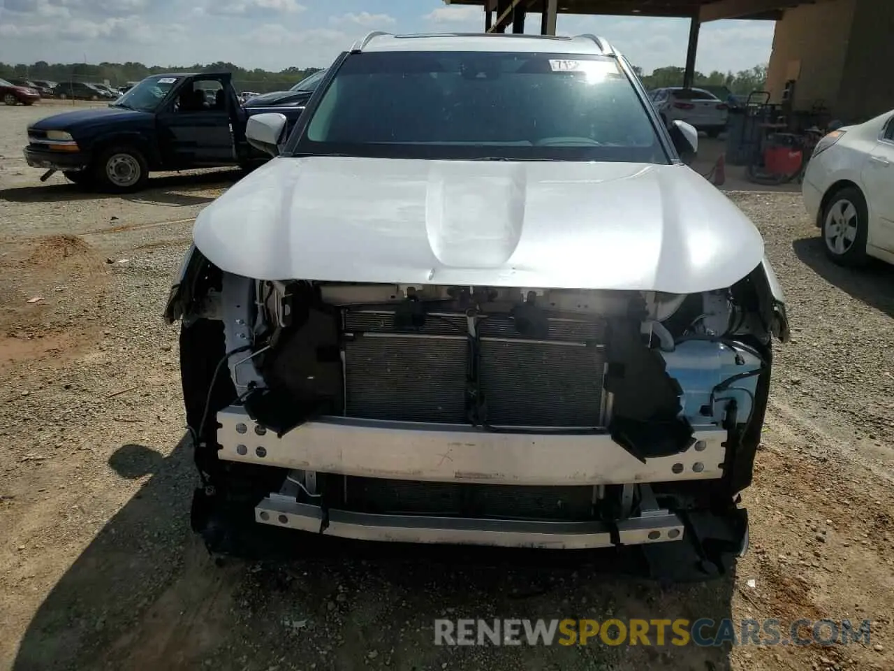 5 fotografías del automóvil dañado 5TDKDRAHXPS012265 TOYOTA HIGHLANDER 2023