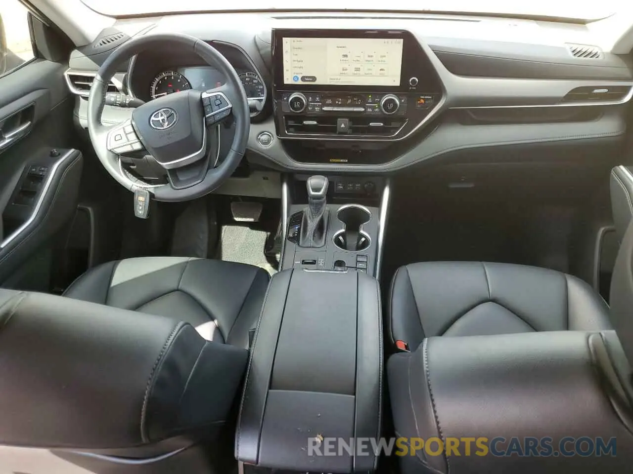 8 fotografías del automóvil dañado 5TDKDRAHXPS012265 TOYOTA HIGHLANDER 2023