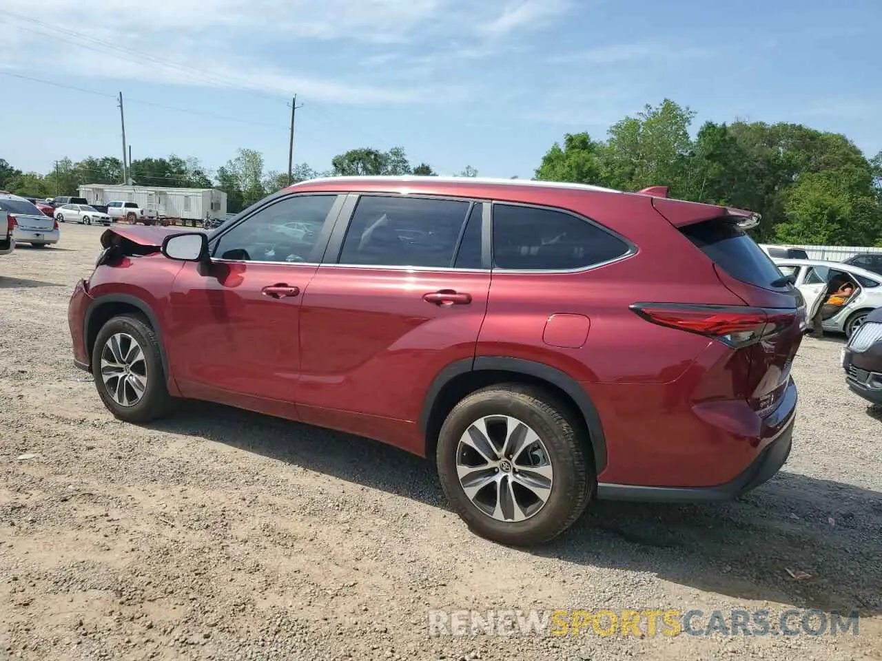 2 fotografías del automóvil dañado 5TDKDRAHXPS043533 TOYOTA HIGHLANDER 2023