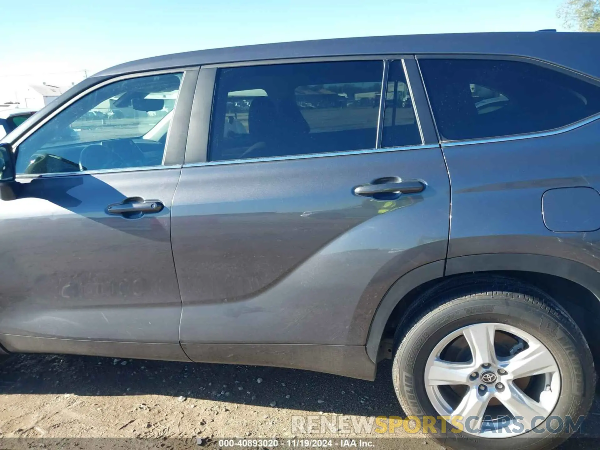 14 fotografías del automóvil dañado 5TDKDRAHXPS508988 TOYOTA HIGHLANDER 2023