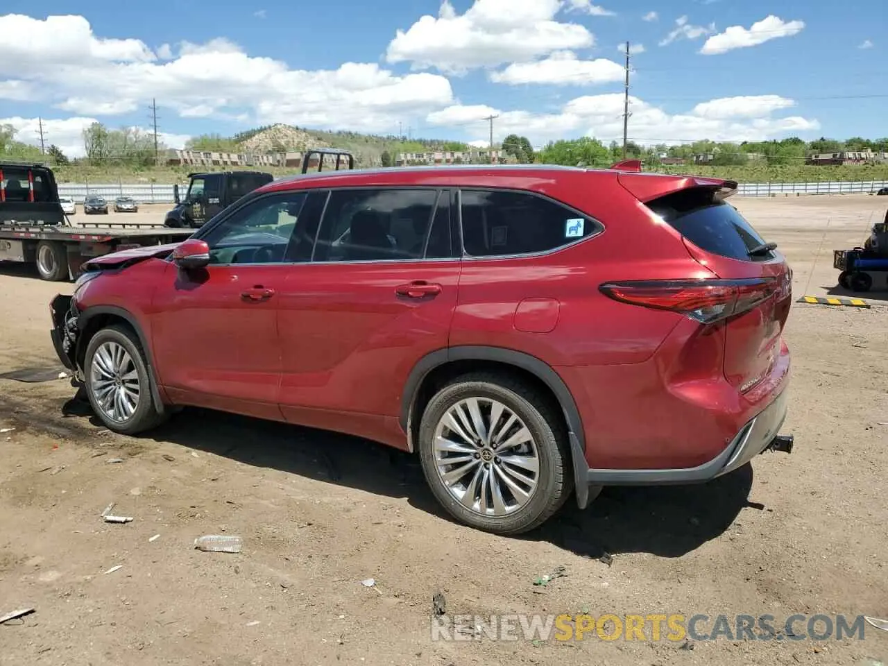 2 fotografías del automóvil dañado 5TDKDRBH1PS041734 TOYOTA HIGHLANDER 2023
