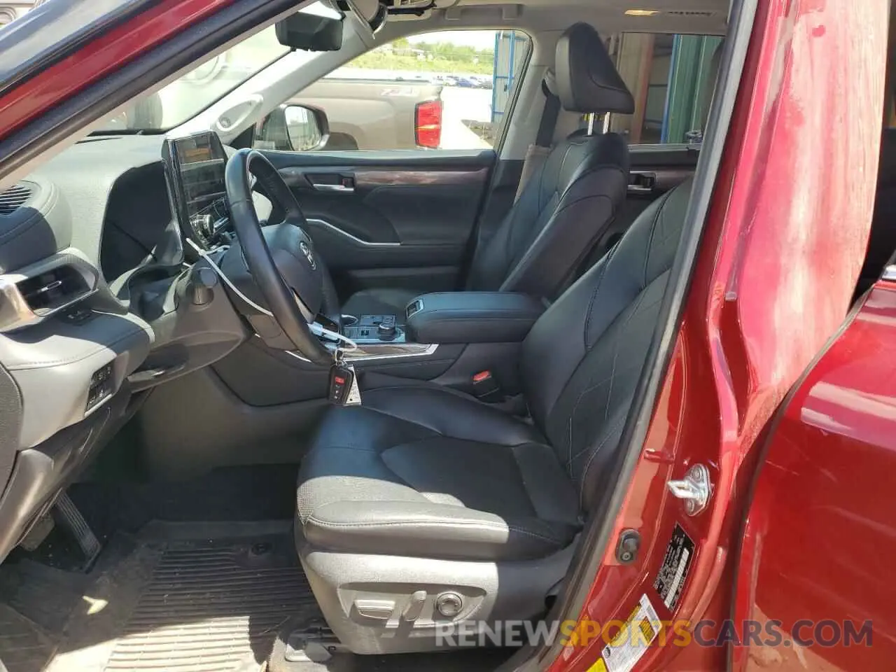 7 fotografías del automóvil dañado 5TDKDRBH1PS041734 TOYOTA HIGHLANDER 2023