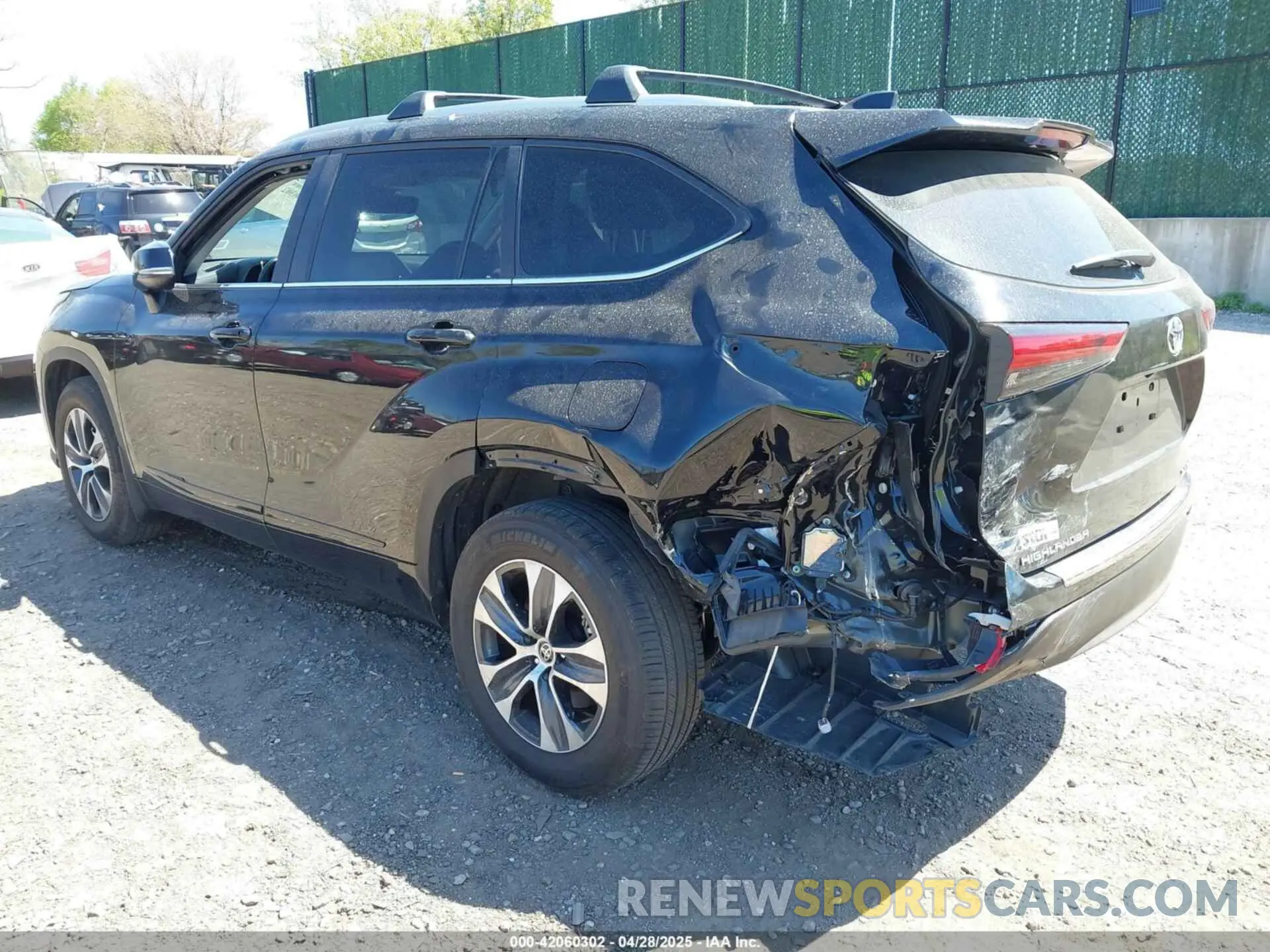 3 fotografías del automóvil dañado 5TDKDRBH2PS018091 TOYOTA HIGHLANDER 2023