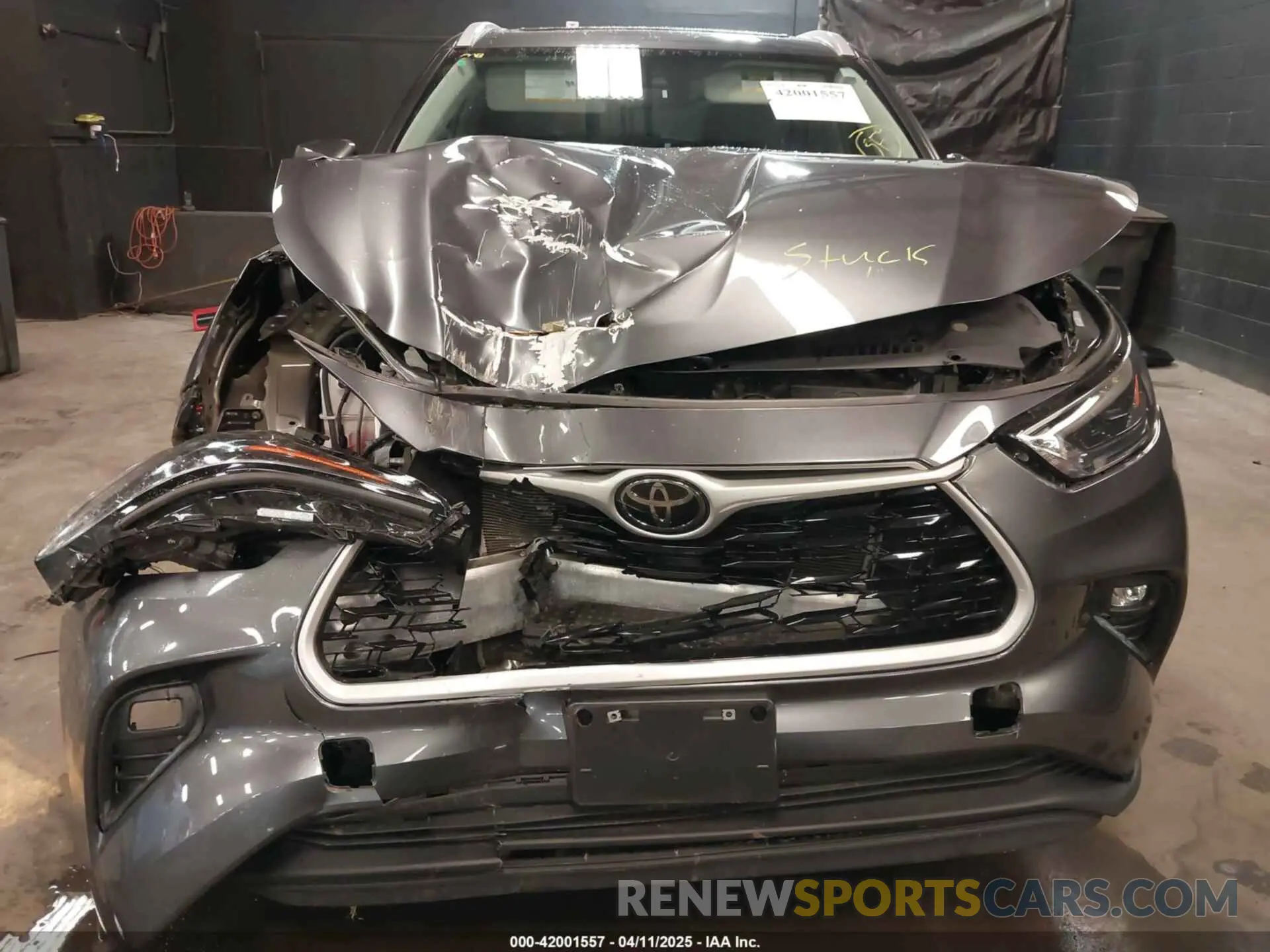 12 fotografías del automóvil dañado 5TDKDRBH2PS022528 TOYOTA HIGHLANDER 2023