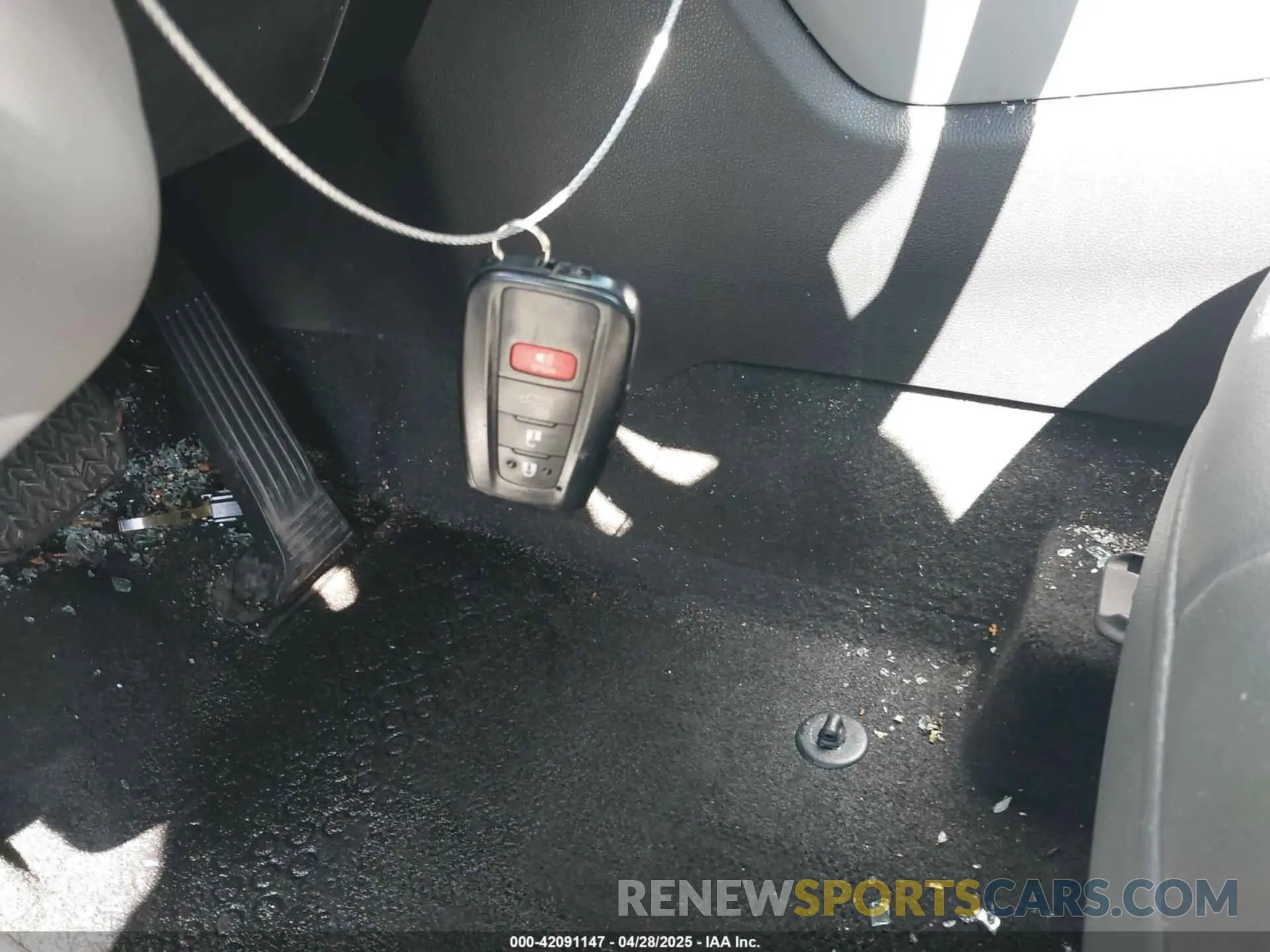 11 fotografías del automóvil dañado 5TDKDRBH2PS041970 TOYOTA HIGHLANDER 2023