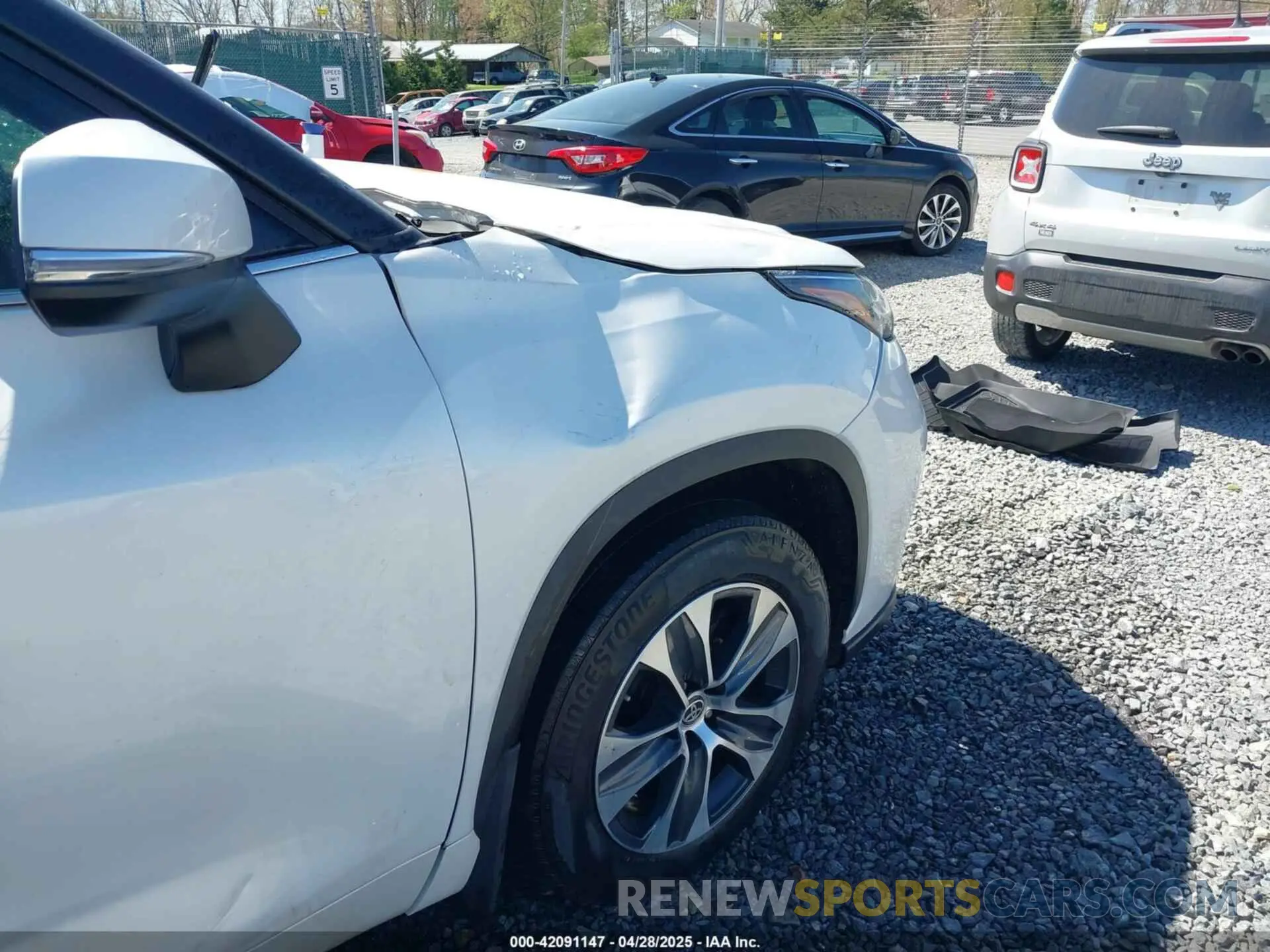 19 fotografías del automóvil dañado 5TDKDRBH2PS041970 TOYOTA HIGHLANDER 2023
