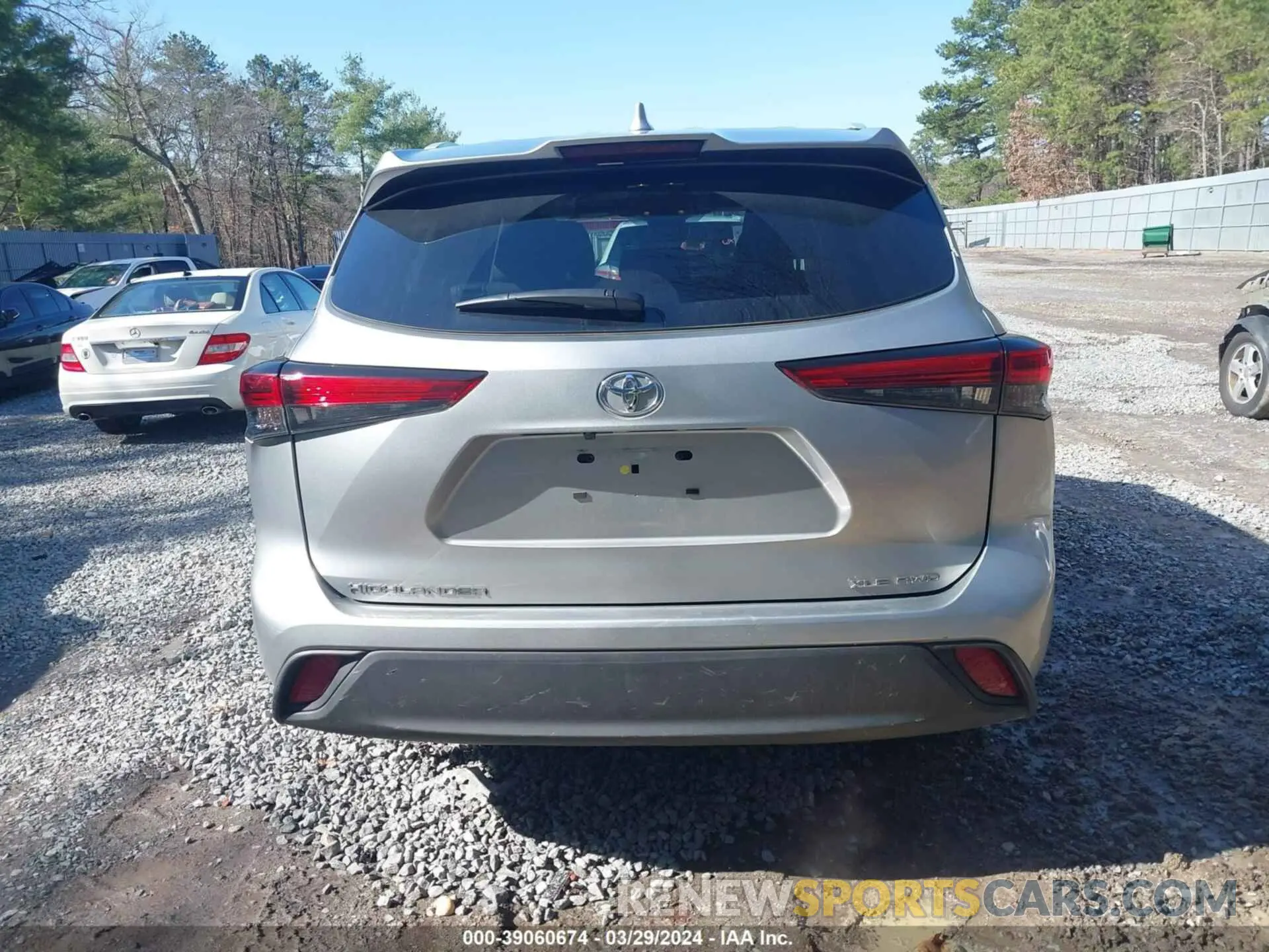 16 fotografías del automóvil dañado 5TDKDRBH3PS019735 TOYOTA HIGHLANDER 2023