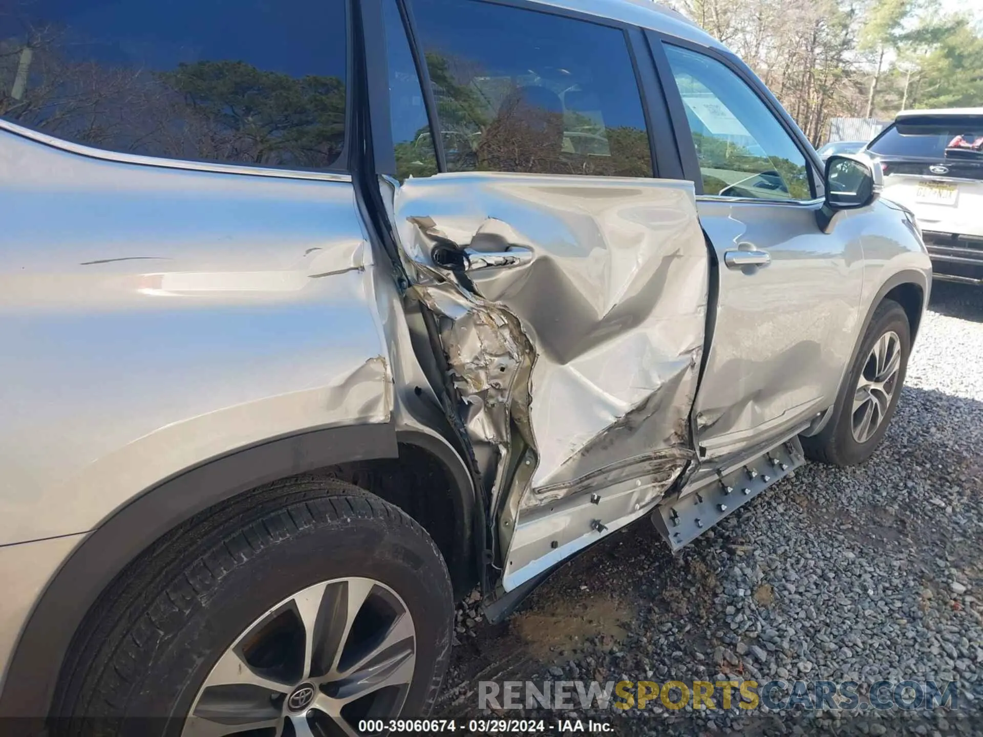 6 fotografías del automóvil dañado 5TDKDRBH3PS019735 TOYOTA HIGHLANDER 2023