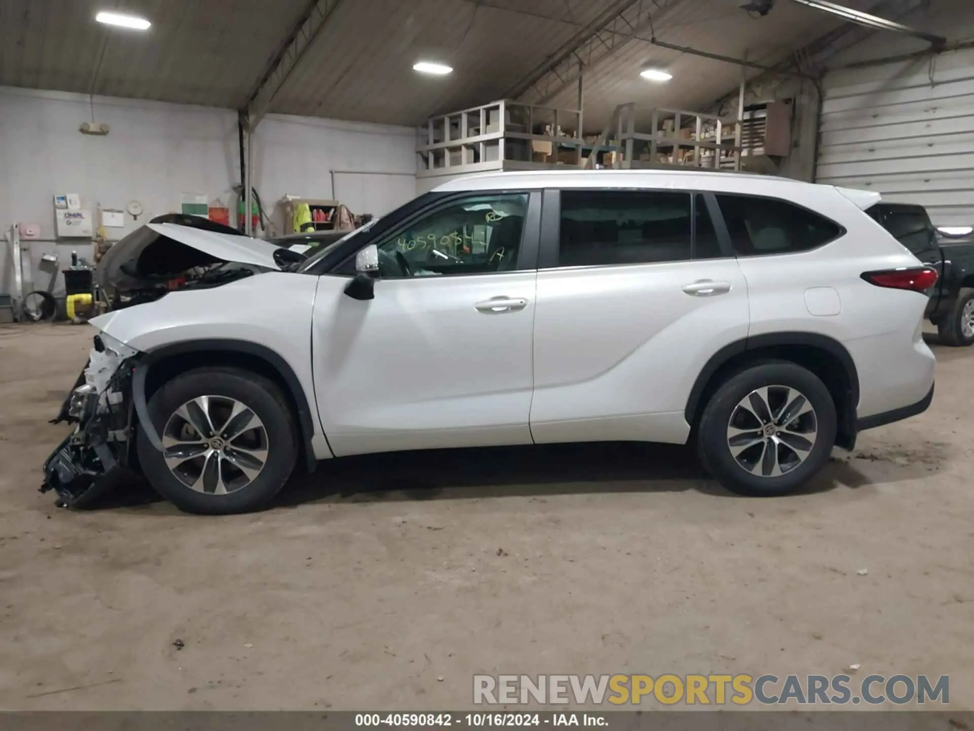 14 fotografías del automóvil dañado 5TDKDRBH3PS035286 TOYOTA HIGHLANDER 2023