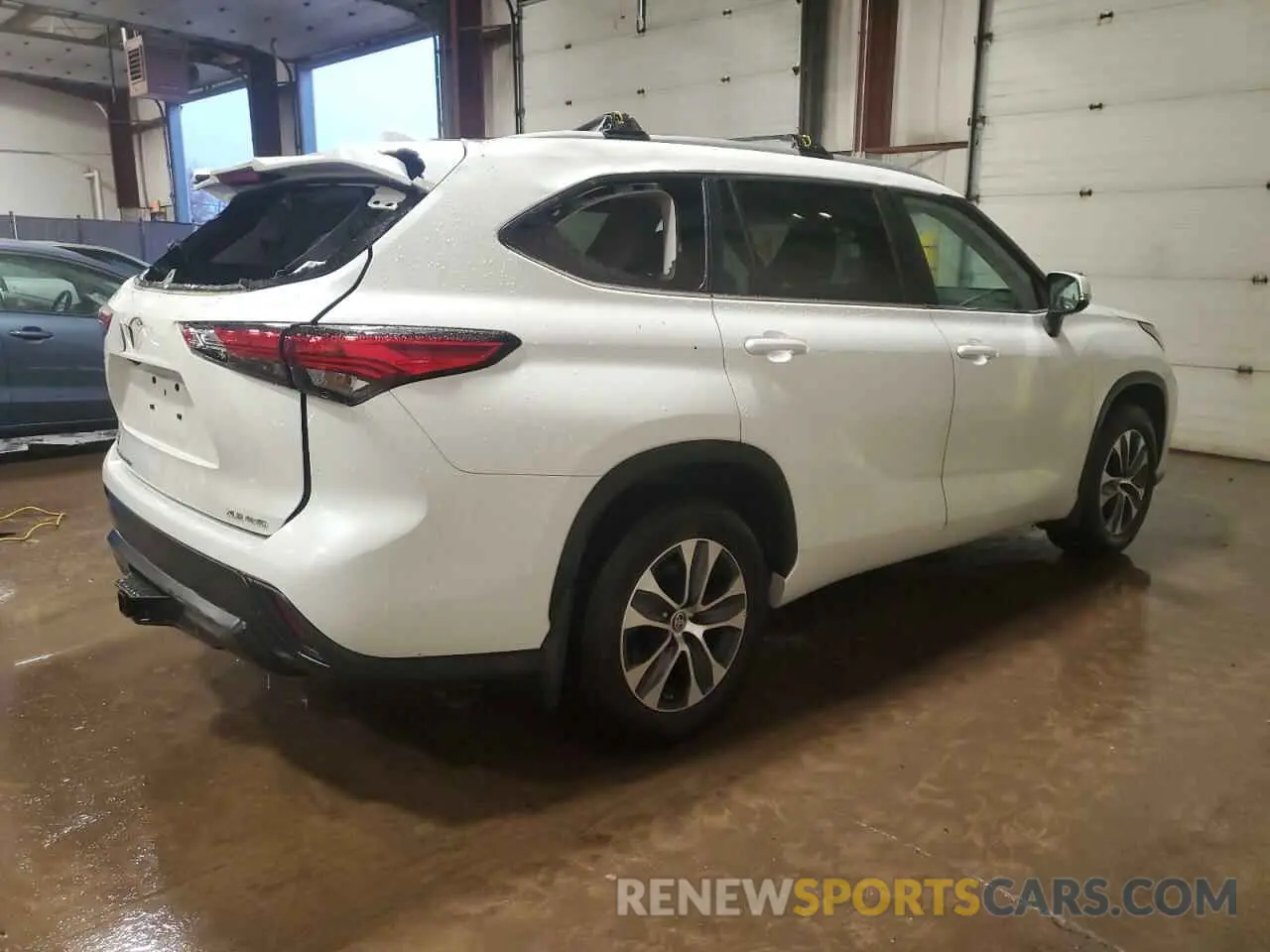 3 fotografías del automóvil dañado 5TDKDRBH3PS042884 TOYOTA HIGHLANDER 2023