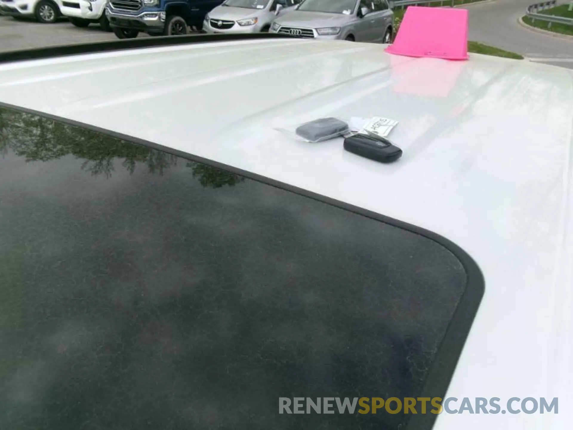 13 fotografías del automóvil dañado 5TDKDRBH3PS512301 TOYOTA HIGHLANDER 2023