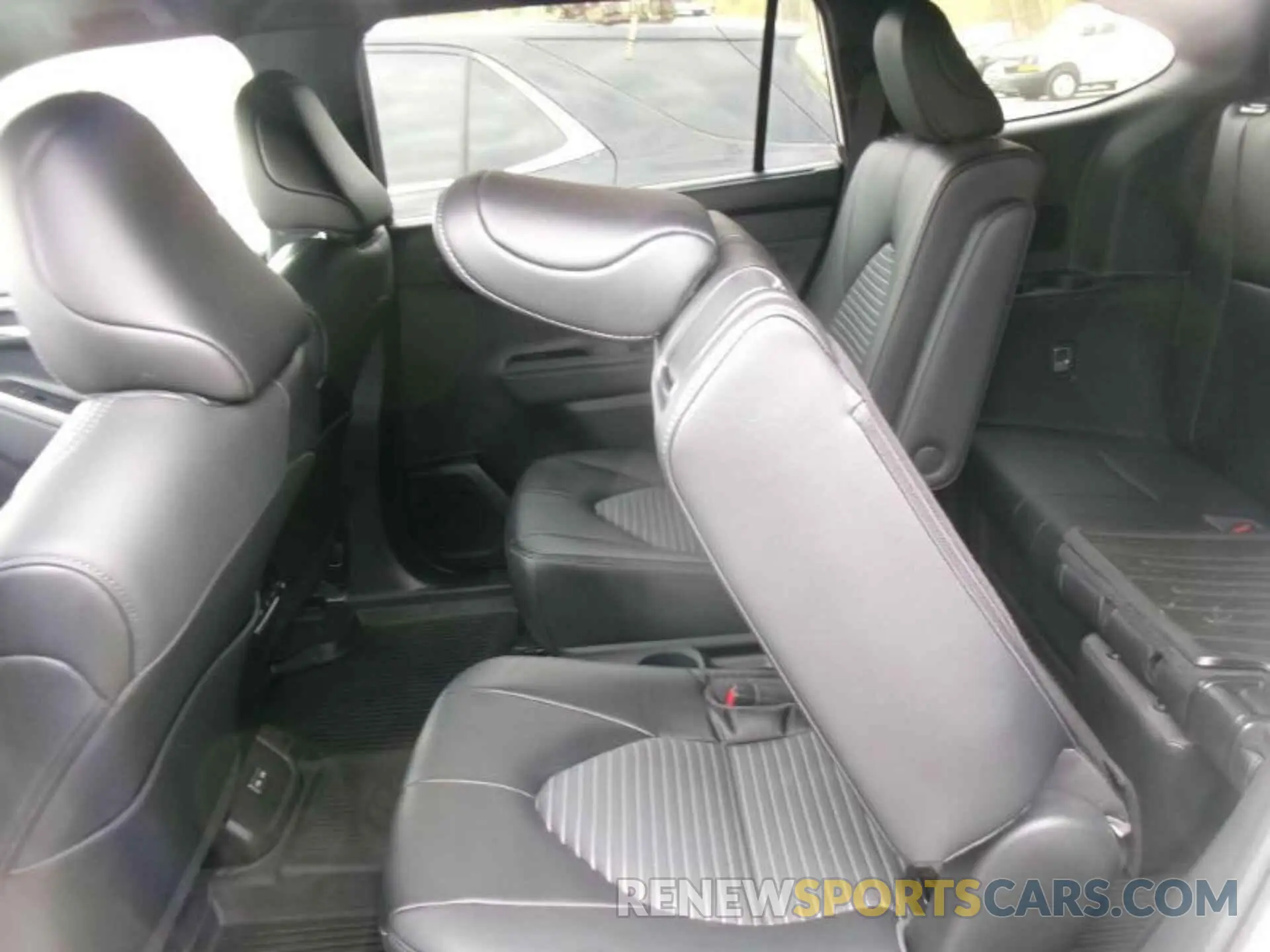 3 fotografías del automóvil dañado 5TDKDRBH3PS512301 TOYOTA HIGHLANDER 2023