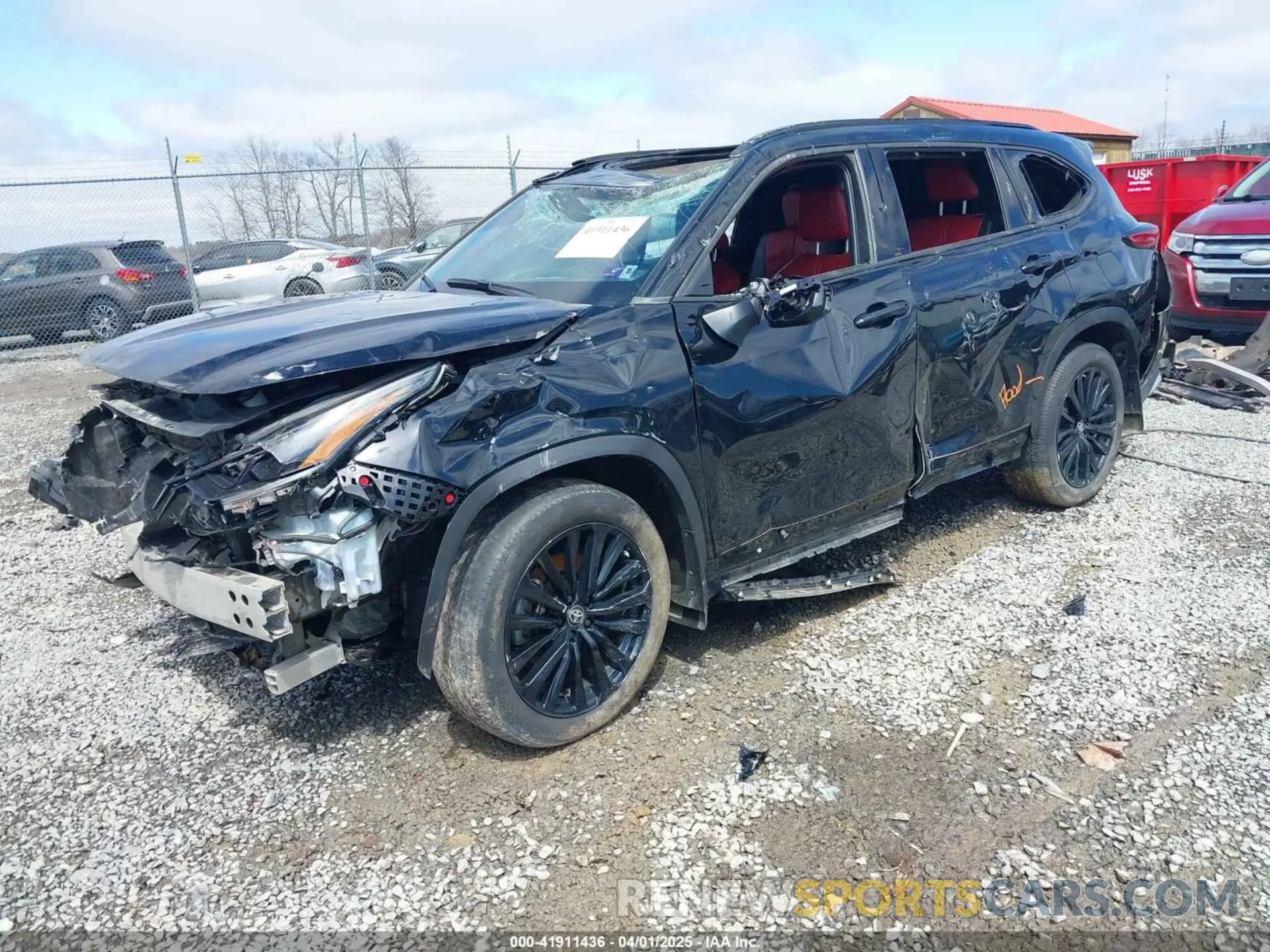 2 fotografías del automóvil dañado 5TDKDRBH3PS519894 TOYOTA HIGHLANDER 2023