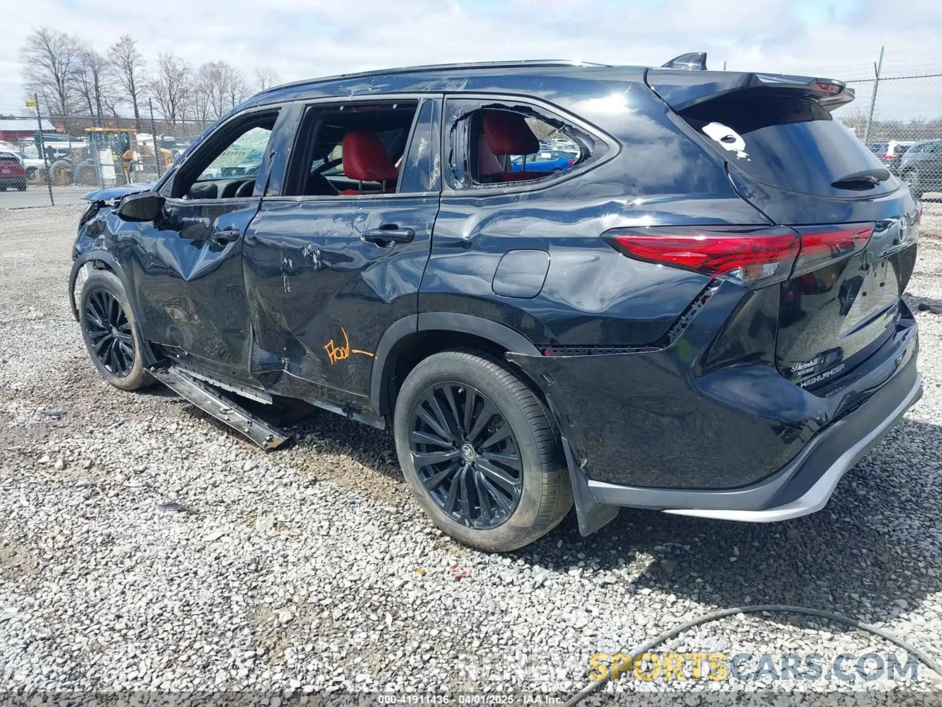 3 fotografías del automóvil dañado 5TDKDRBH3PS519894 TOYOTA HIGHLANDER 2023
