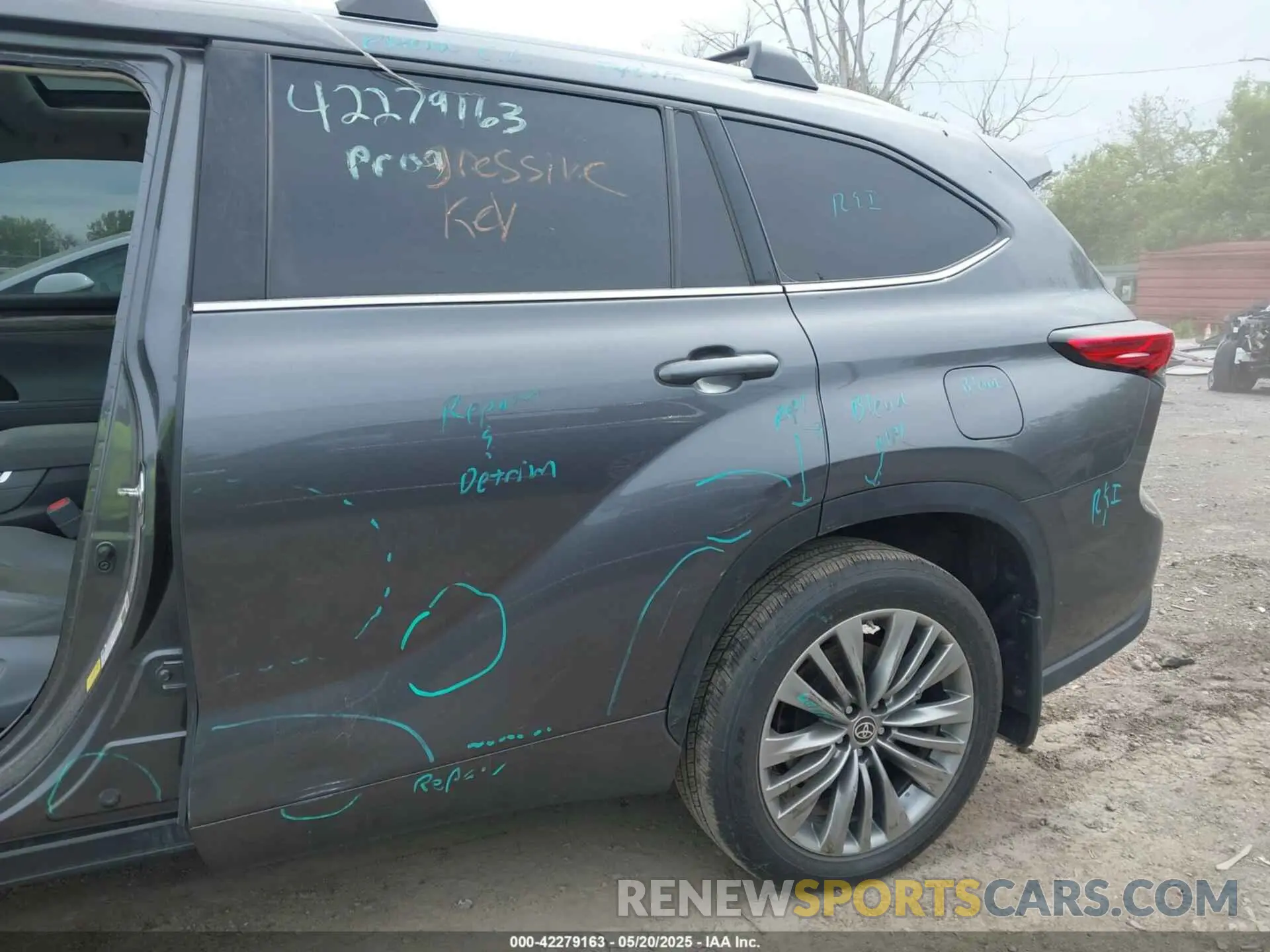 18 fotografías del automóvil dañado 5TDKDRBH4PS000921 TOYOTA HIGHLANDER 2023