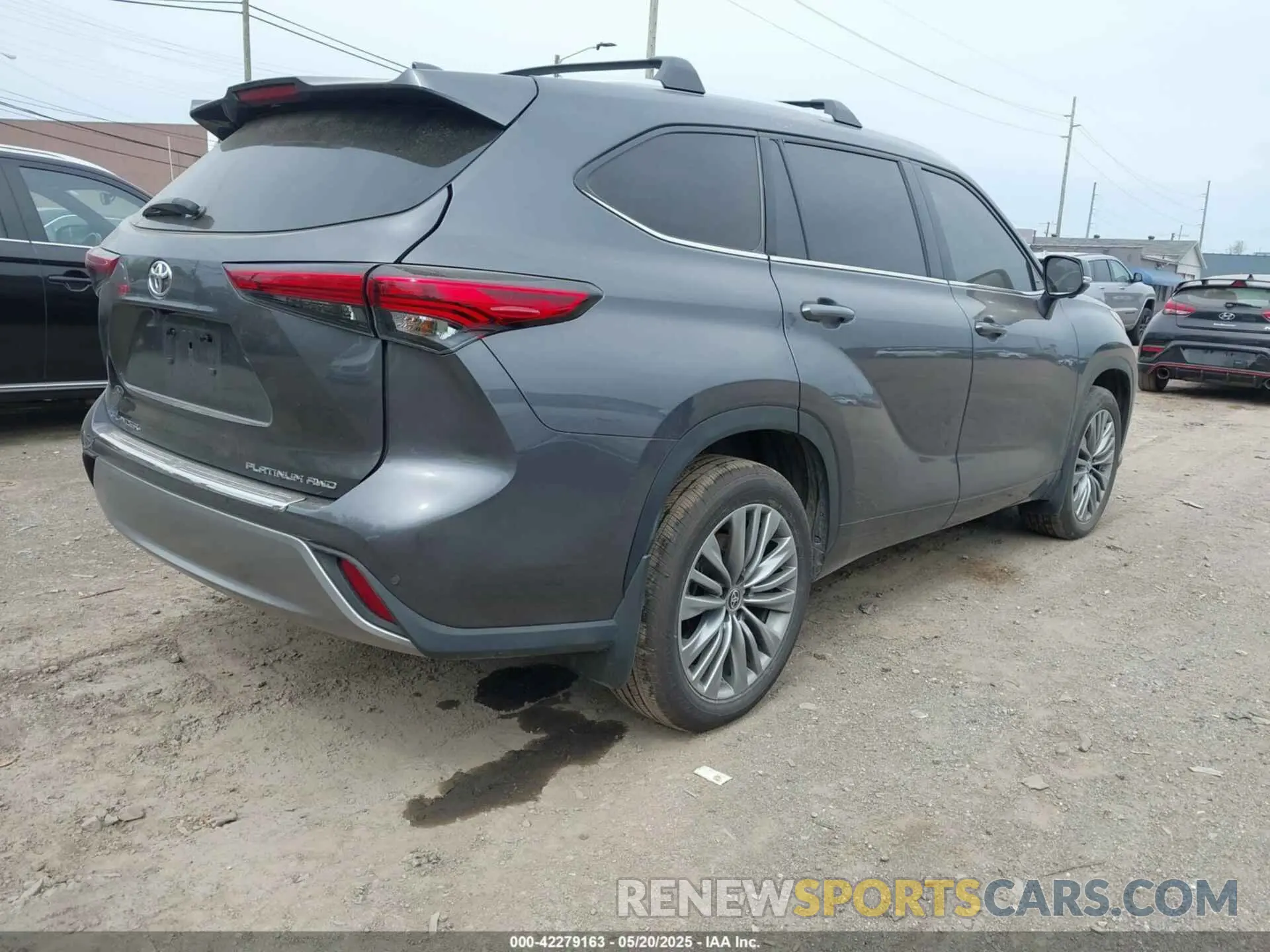 4 fotografías del automóvil dañado 5TDKDRBH4PS000921 TOYOTA HIGHLANDER 2023