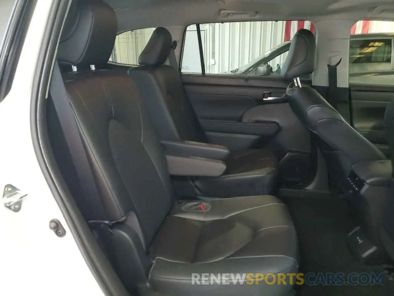 11 fotografías del automóvil dañado 5TDKDRBH4PS023924 TOYOTA HIGHLANDER 2023