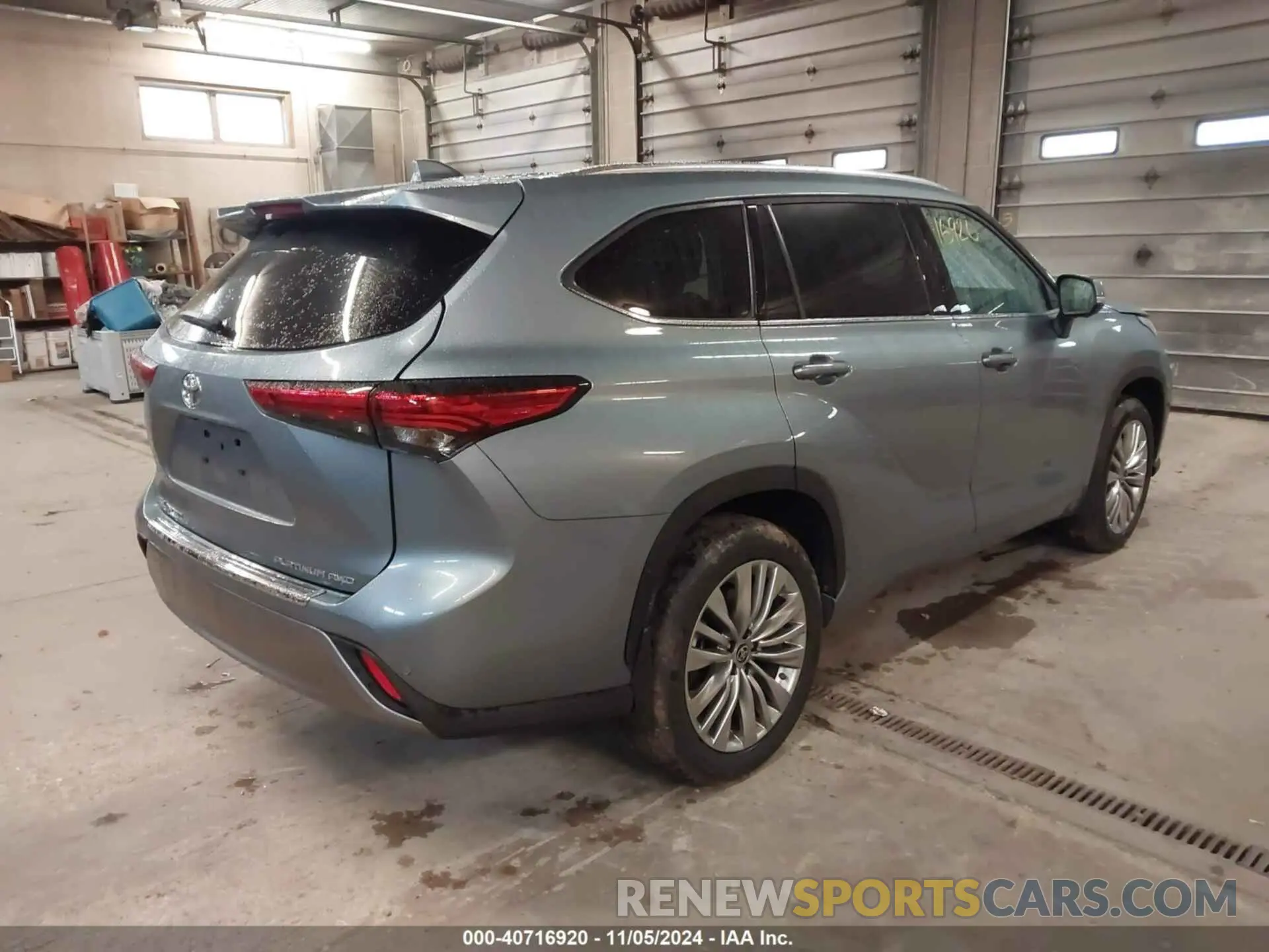 4 fotografías del automóvil dañado 5TDKDRBH4PS528247 TOYOTA HIGHLANDER 2023